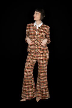 Chanel set by Virginie Viard Pre-Fall 2023