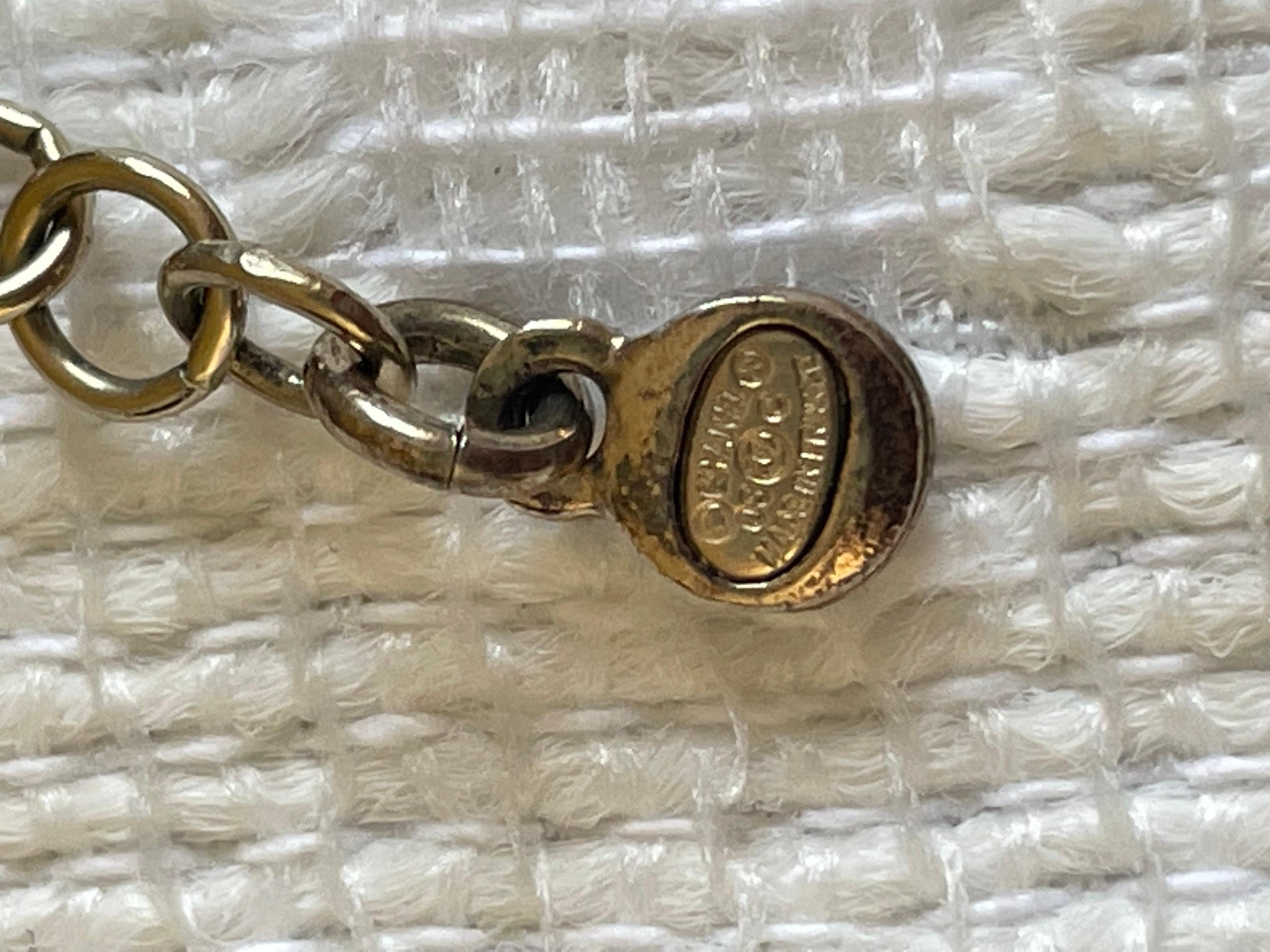 Chanel Ensemble composé d'un bracelet et d'une bague. en vente 8