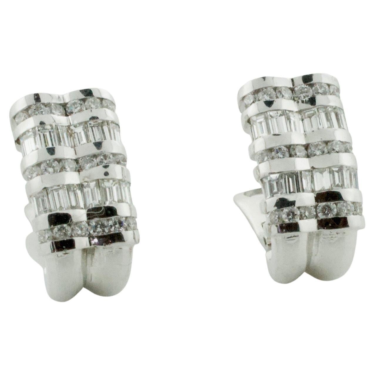 Chanel Set Diamond  Earrings in 18k White Gold 3.45 Carats Total Weight For Sale