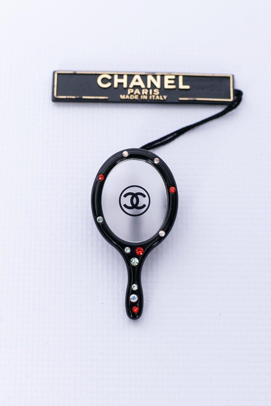 Chanel Set of Bakelite Pins, Make Up Collection, 2004 11