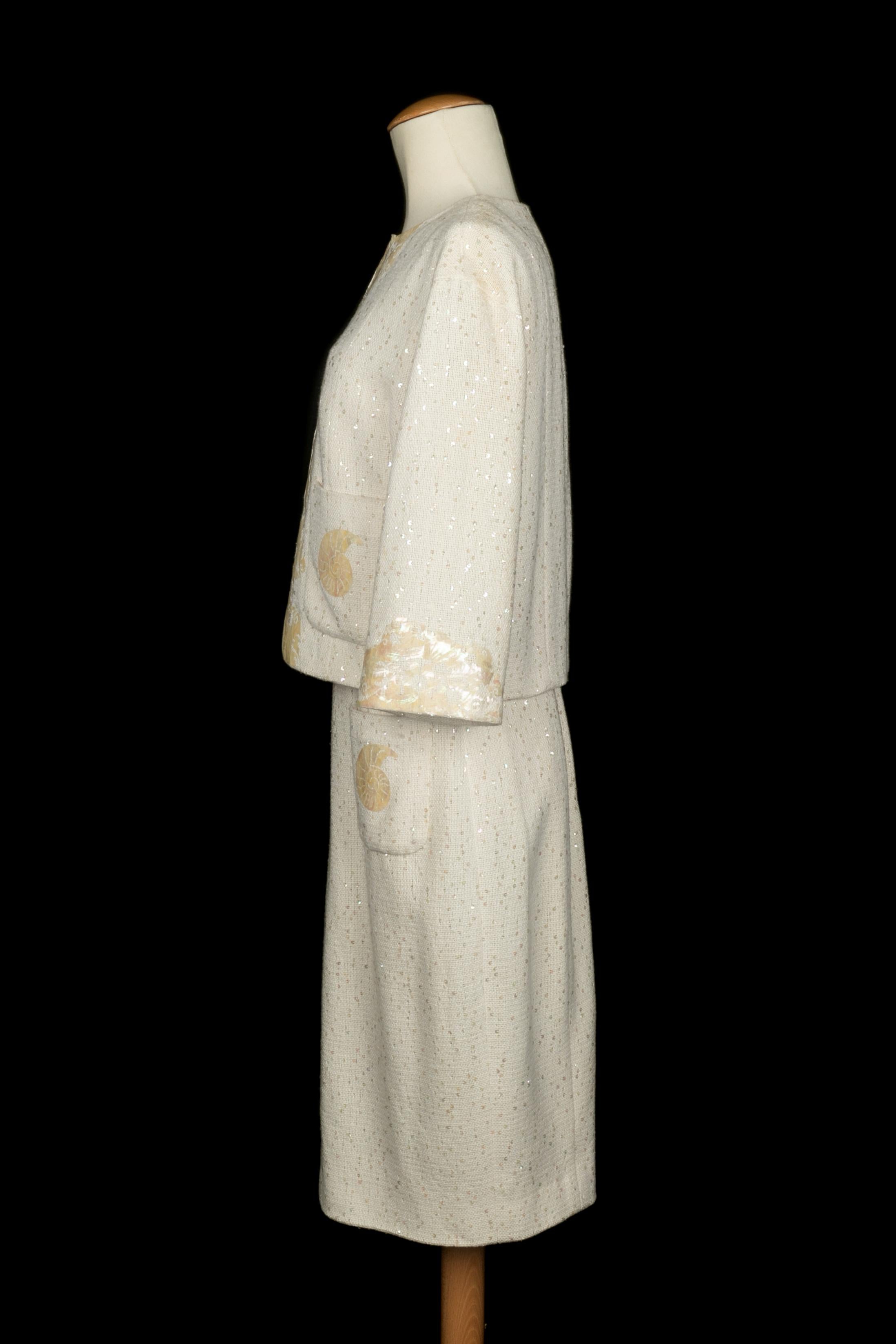 Chanel set Summer 2012 Pour femmes en vente