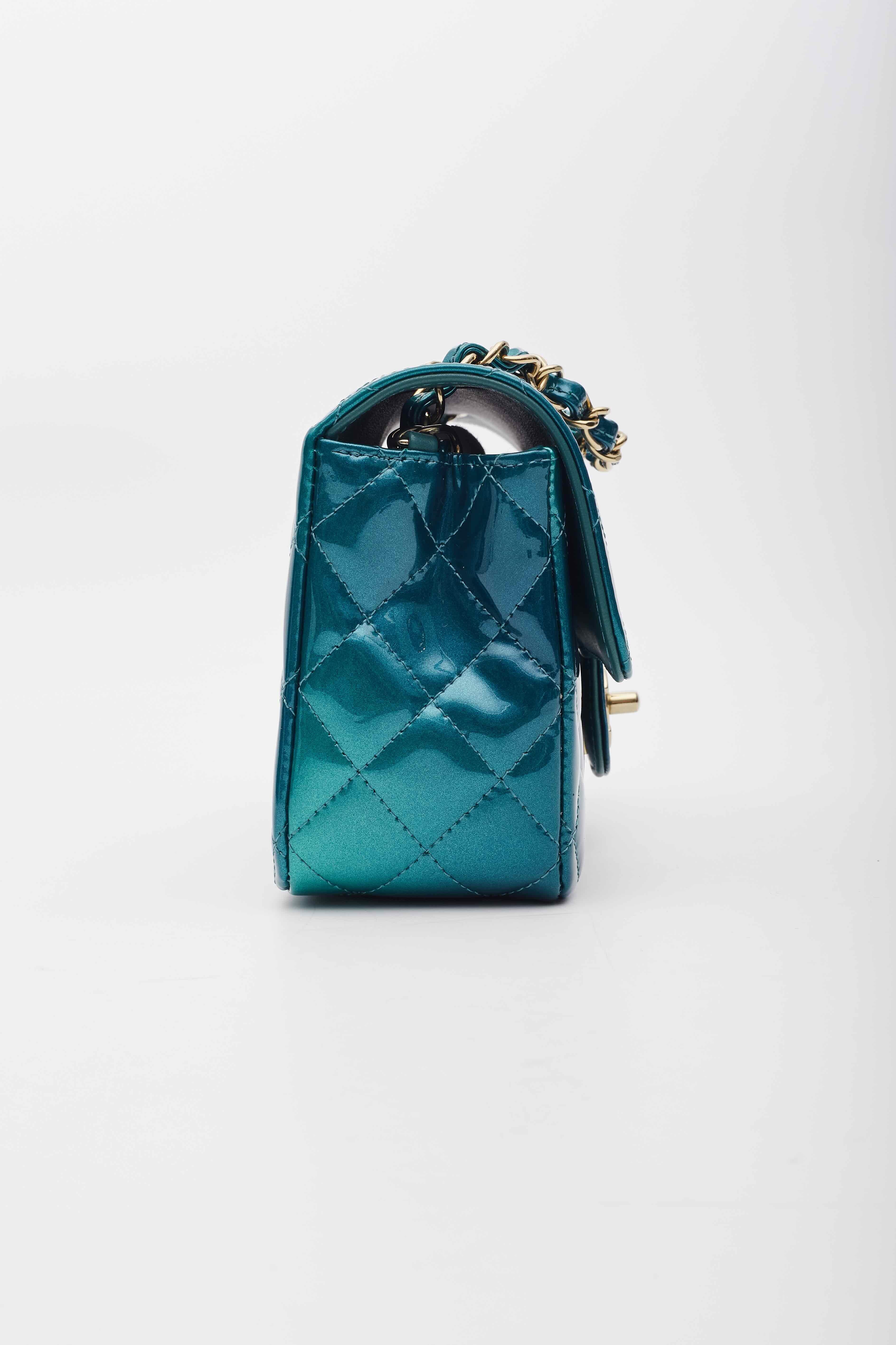 Chanel Patent Calfskin Mini Rectangular Flap Green Blue XS In Excellent Condition For Sale In Montreal, Quebec