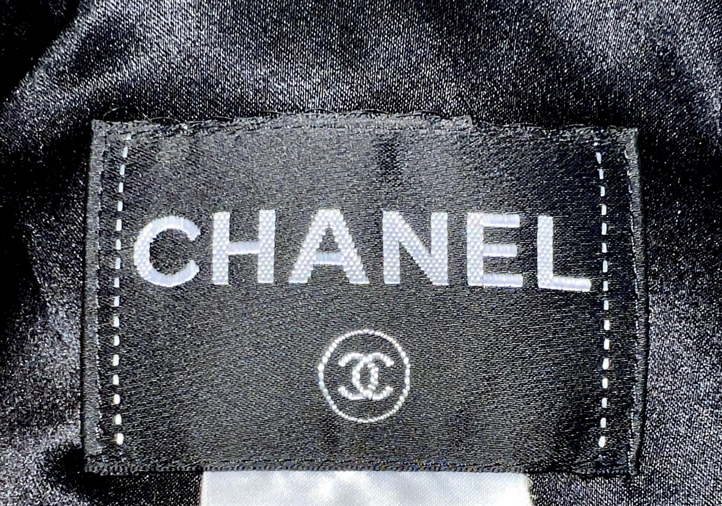 CHANEL Shanghai Métiers d'Art Black Tweed Blazer Jacket with Braided Details 38 For Sale 8