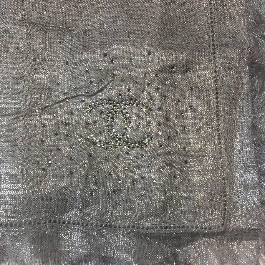 Women's Chanel Shawl with Small Grey Modal / Silk / Cupro Fringe with Silver Threads