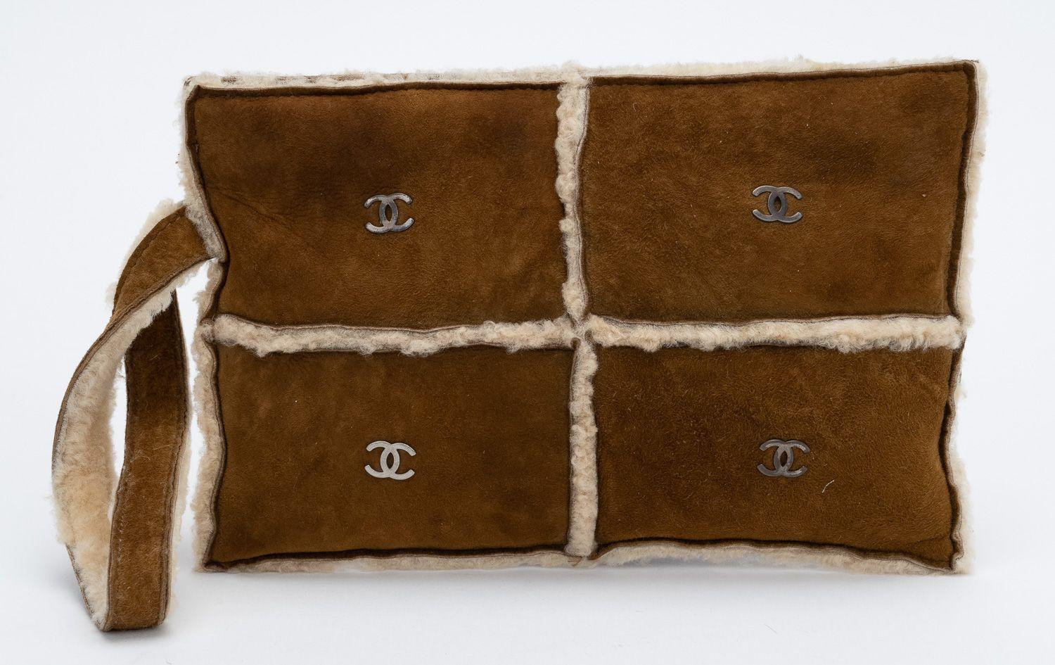 Chanel Shearling Brown Clutch In Excellent Condition In West Hollywood, CA