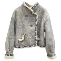 Giacca Chanel in pelle di montone con logo CC e bottoni