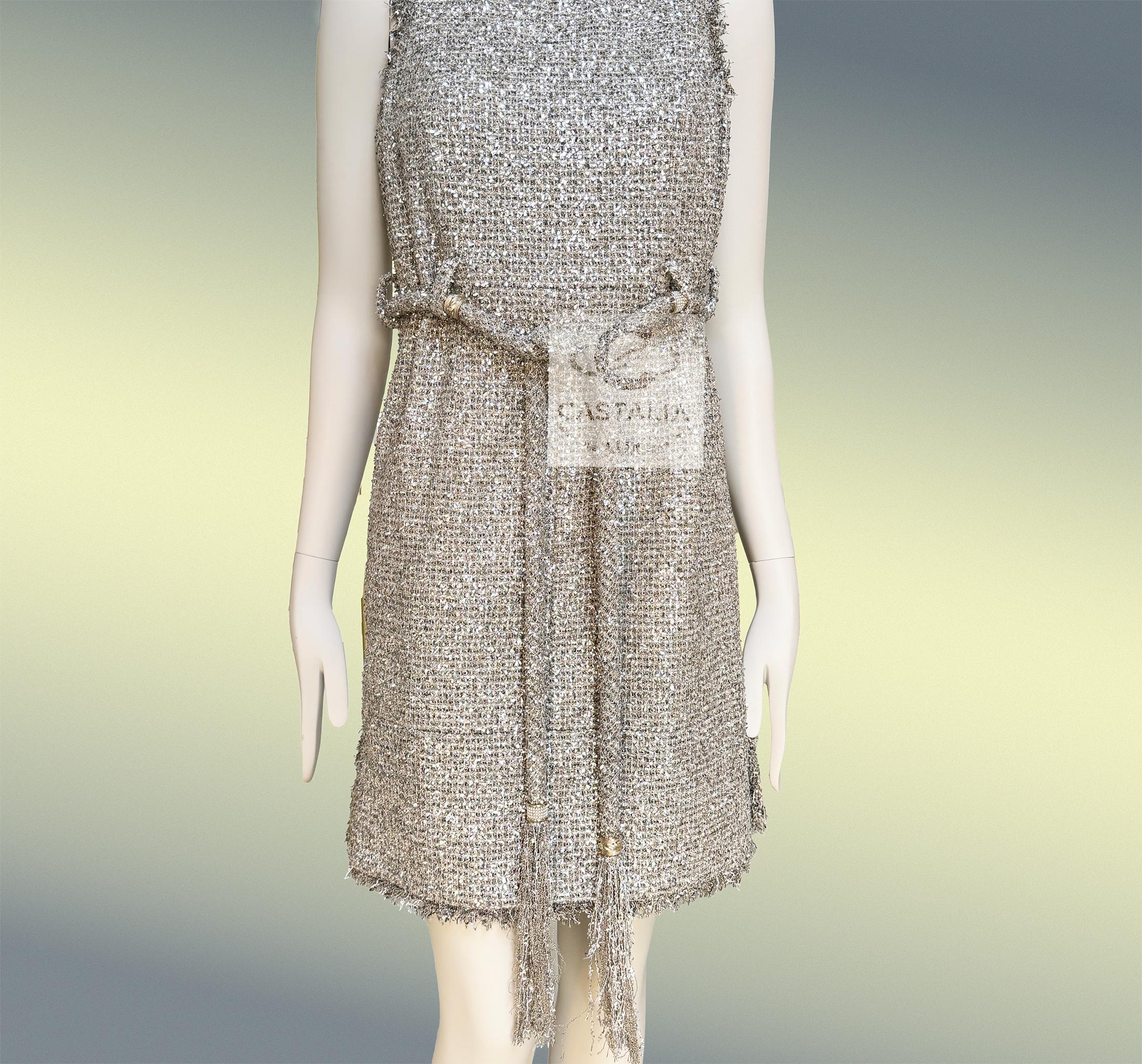 CHANEL Paris / Greece Tweed Belted Dress 36 FR For Sale 6