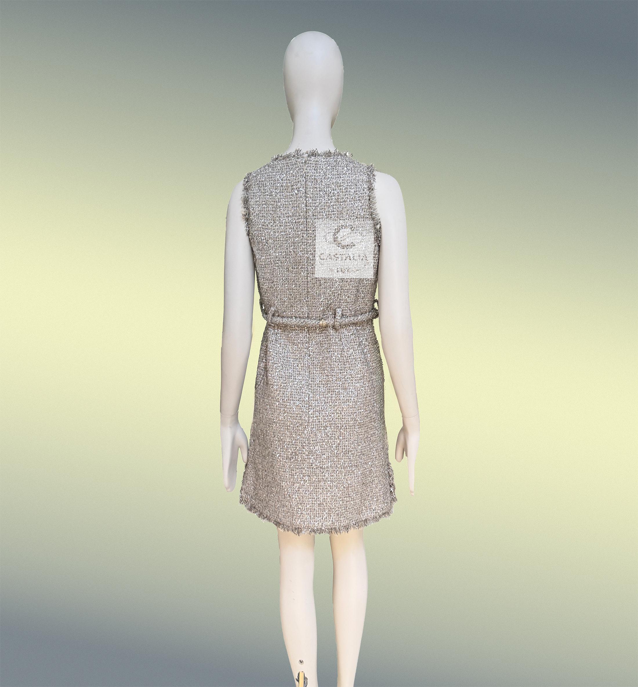 CHANEL Paris / Greece Tweed Belted Dress 36 FR For Sale 12