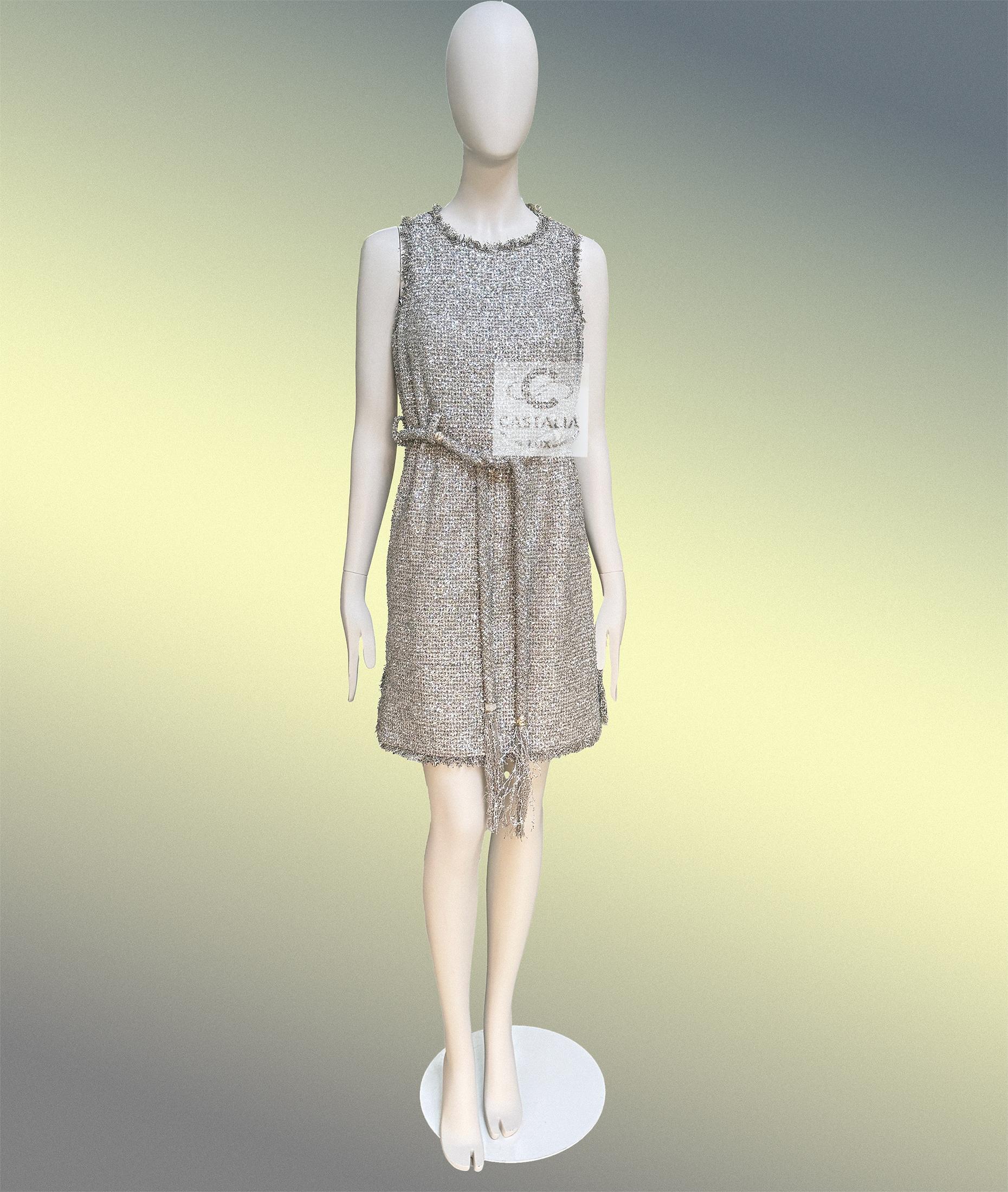 CHANEL Paris / Greece Tweed Belted Dress 36 FR For Sale 1