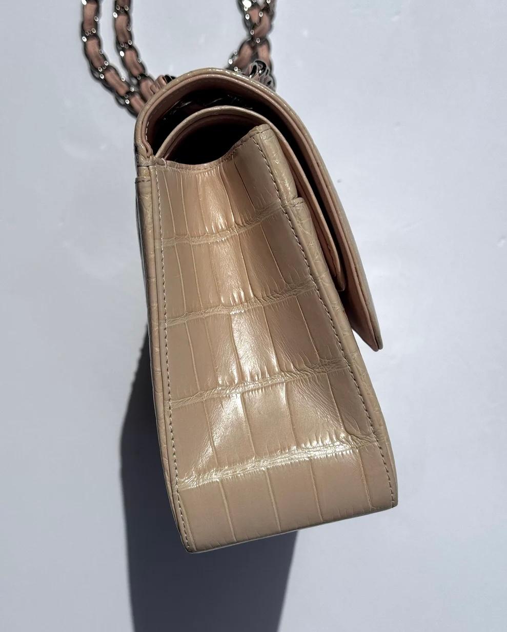 Borsa Chanel Alligator Beige Double Flap Jumbo Borsa SHW in vendita 3