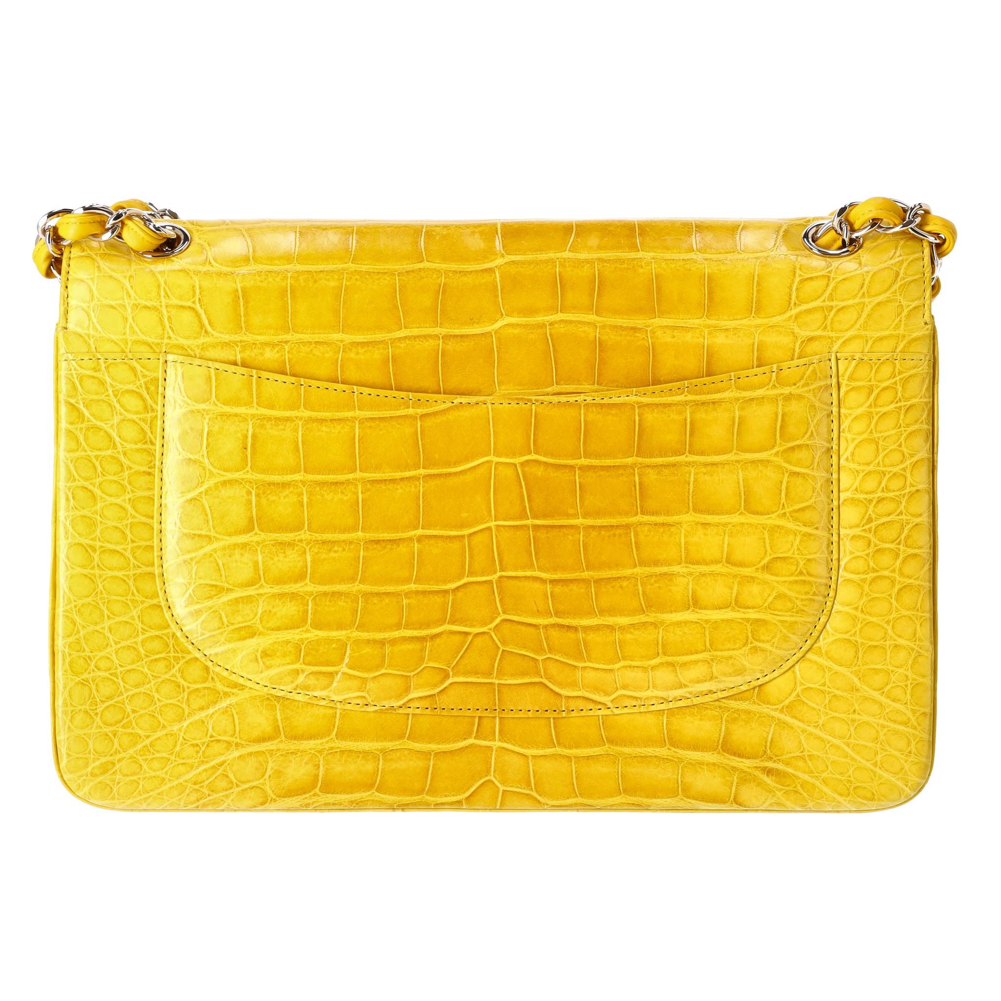 Chanel Shiny Alligator Skin Jumbo Double Flap Hand Bag In Excellent Condition For Sale In London, GB