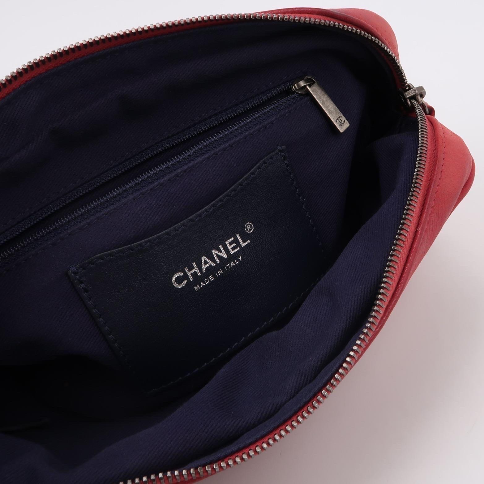 Sac à rabat Shiva rose vieilli cuir de veau vieilli argenté vieilli Chanel en vente 5
