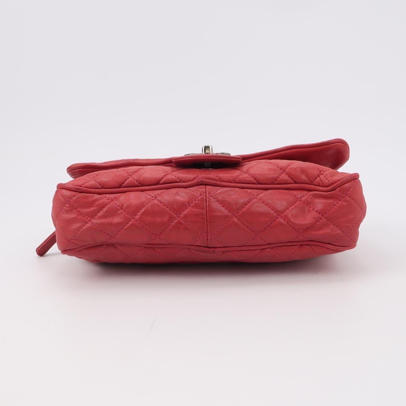 Sac à rabat Shiva rose vieilli cuir de veau vieilli argenté vieilli Chanel Pour femmes en vente