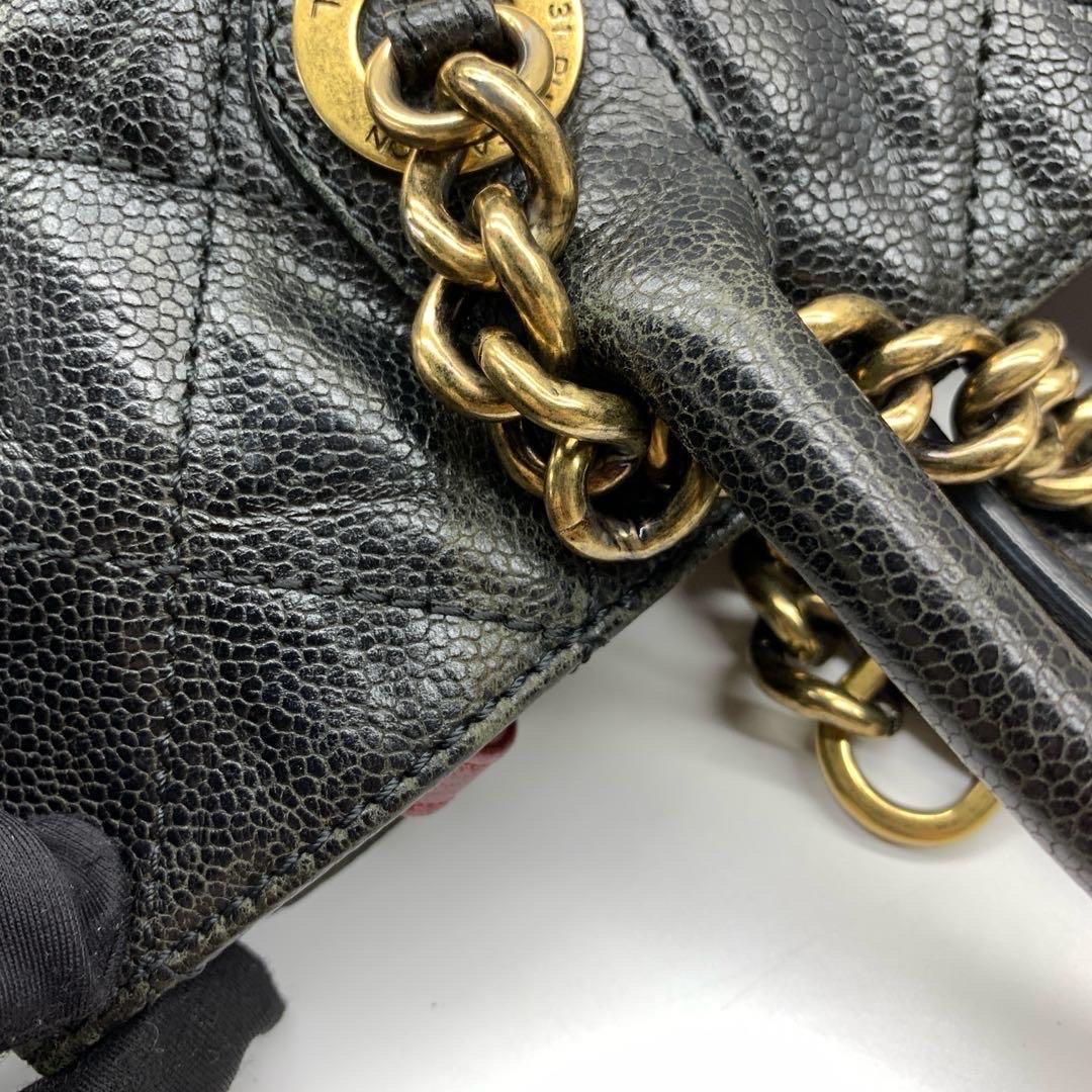 Chanel Shiva Tote Black Quilted Shiny Caviar Leather Gold Hardware For Sale 16