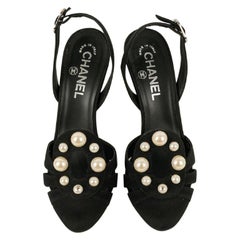 Chaussures/poignets Chanel, taille 37,5