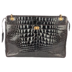 Chanel 
shopping
 back