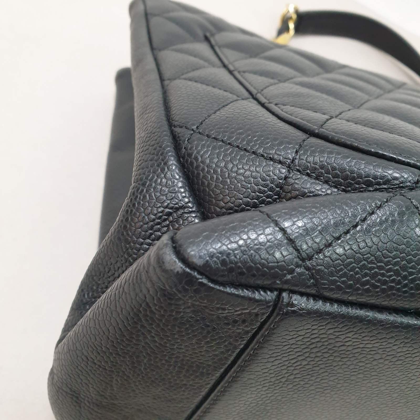 Chanel Shopping GST Schwarze gesteppte Einkaufstasche aus genarbtem Leder 7