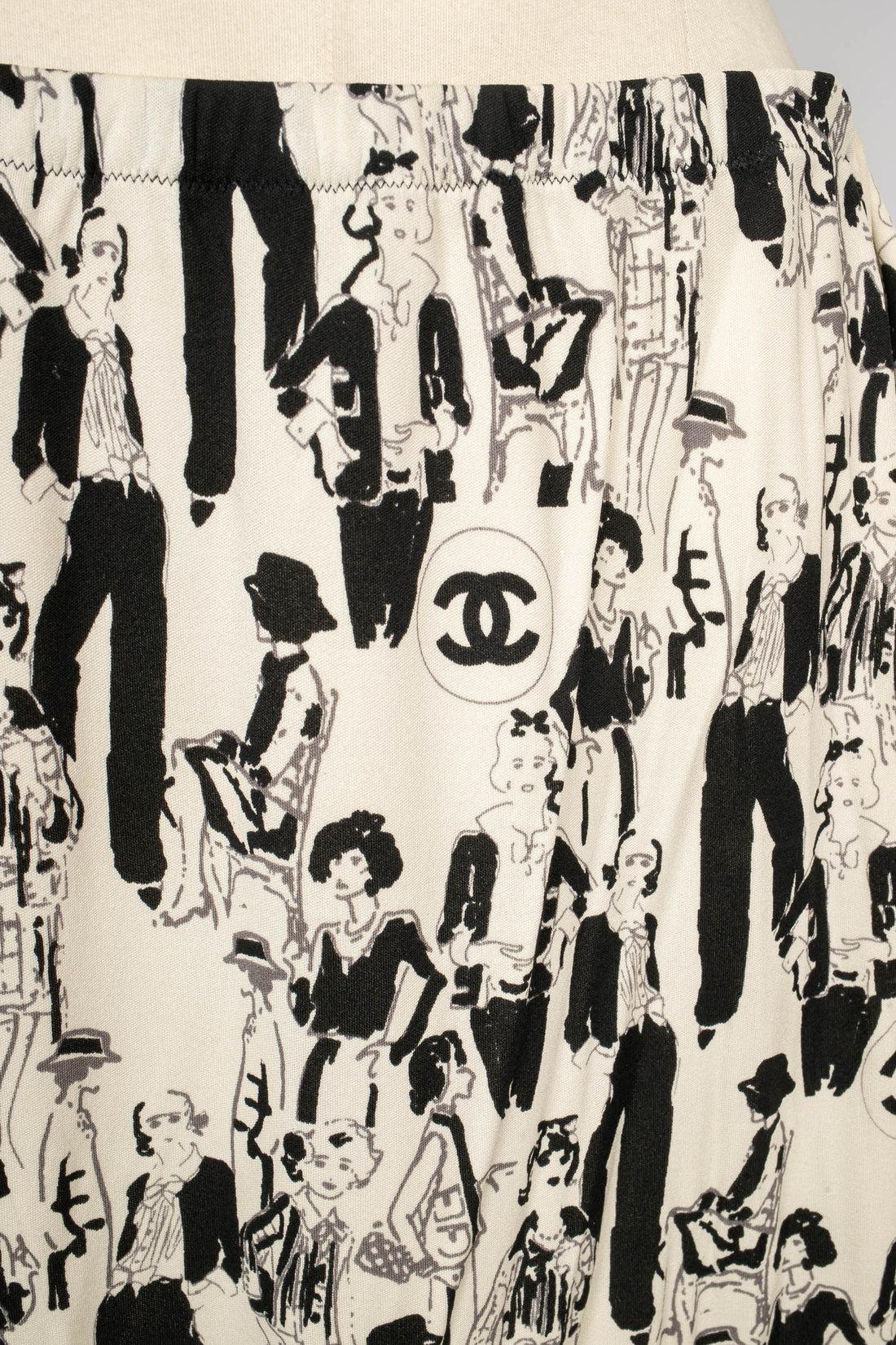 Chanel Short Black and White Silk, 2003 1