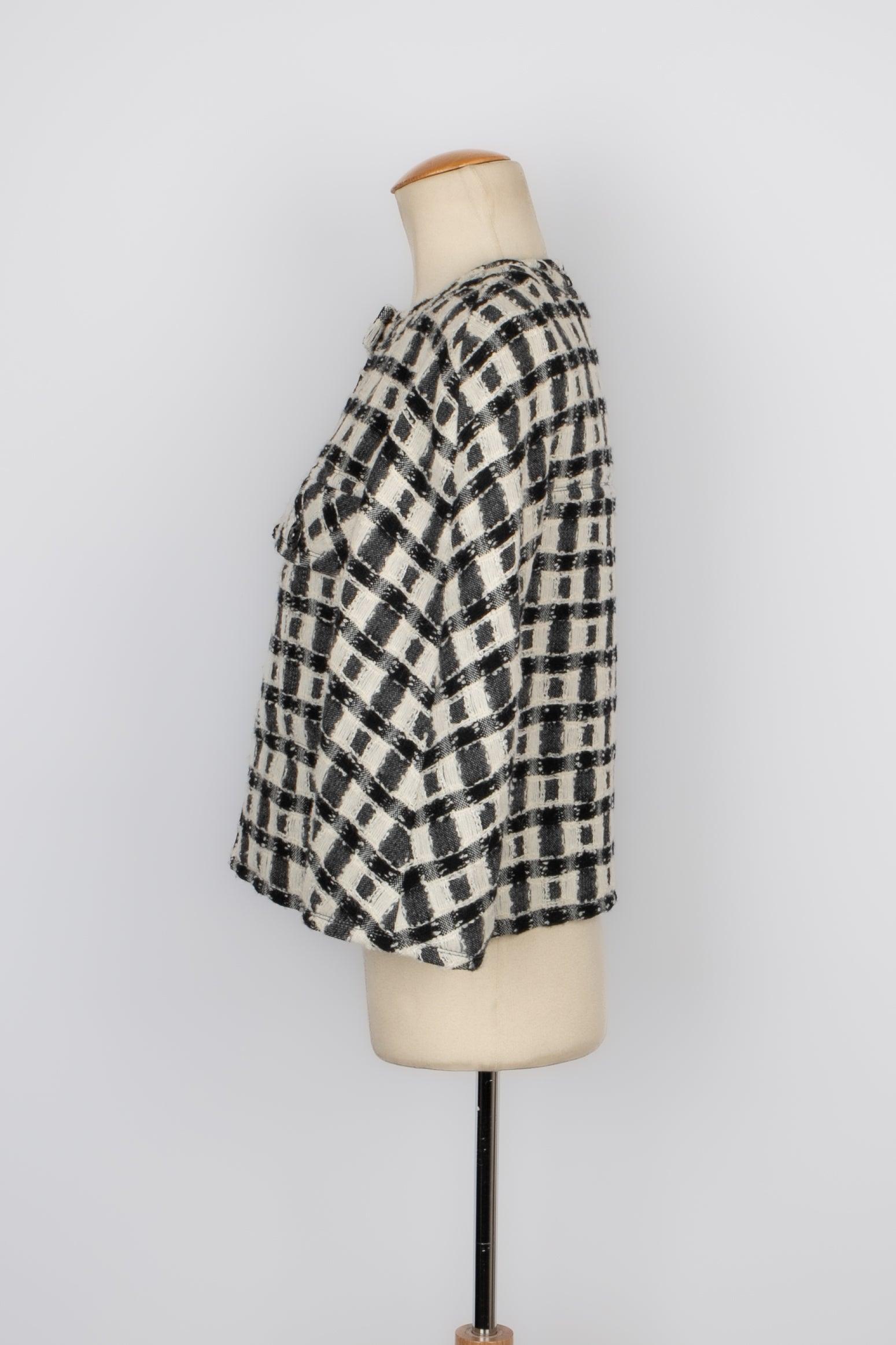 Women's Chanel Short Jacket in Black and White Tweed, Silk Lining