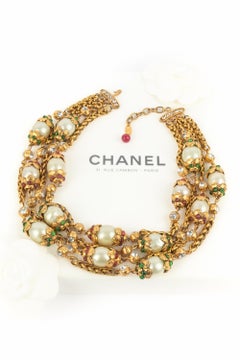 Collier court Chanel 1980