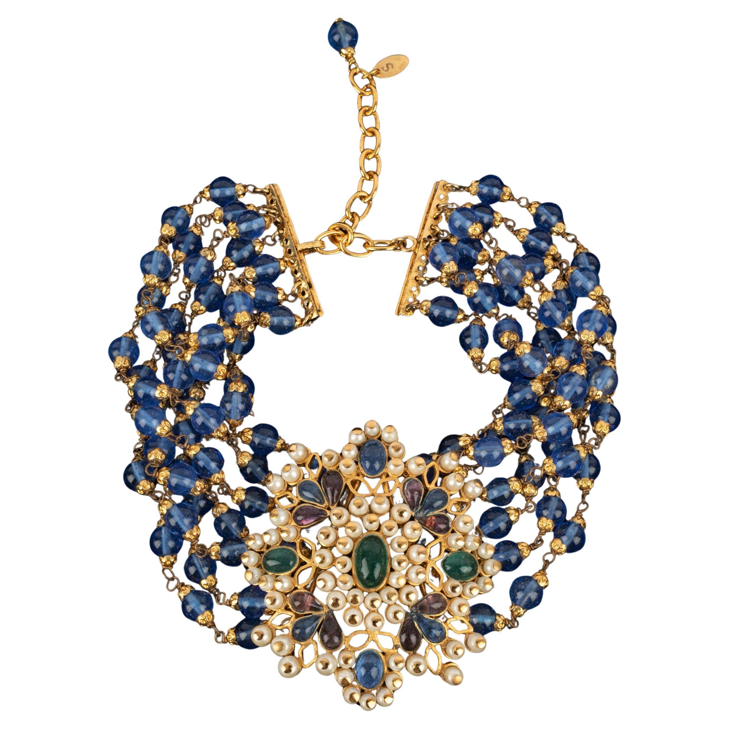 Chanel short necklace 1980s For Sale