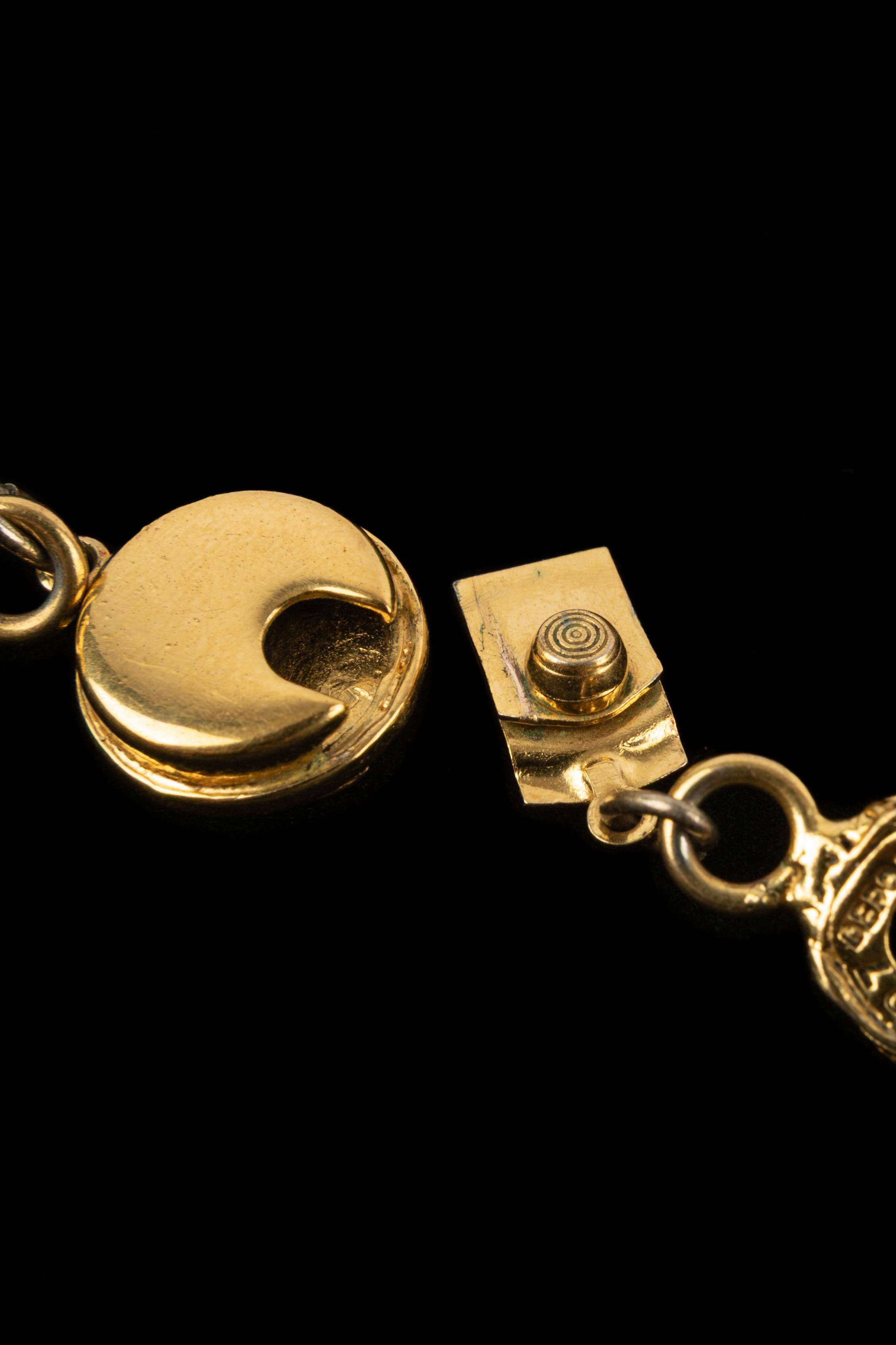 Collana corta Chanel in vendita 2