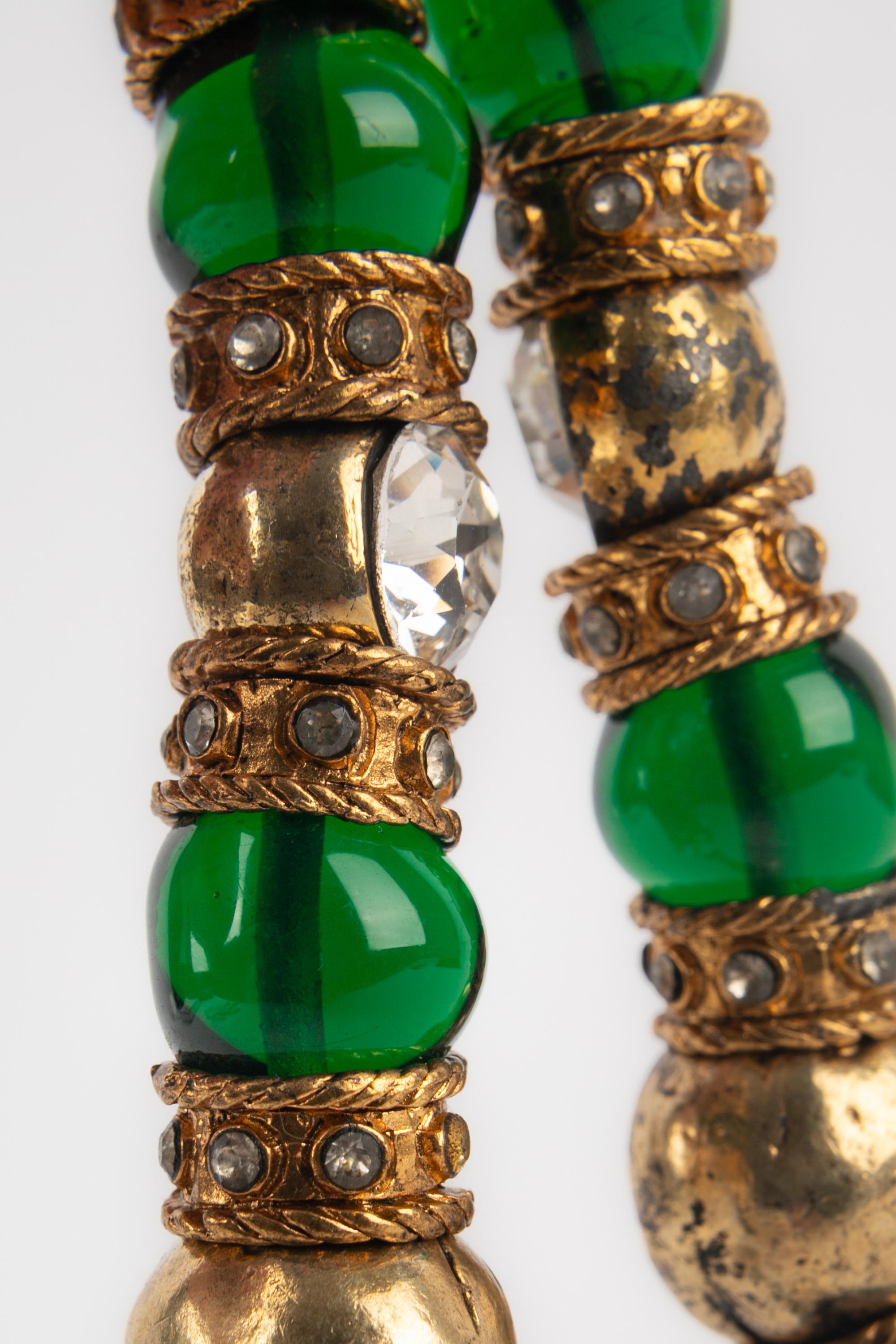 Collier court Chanel 5