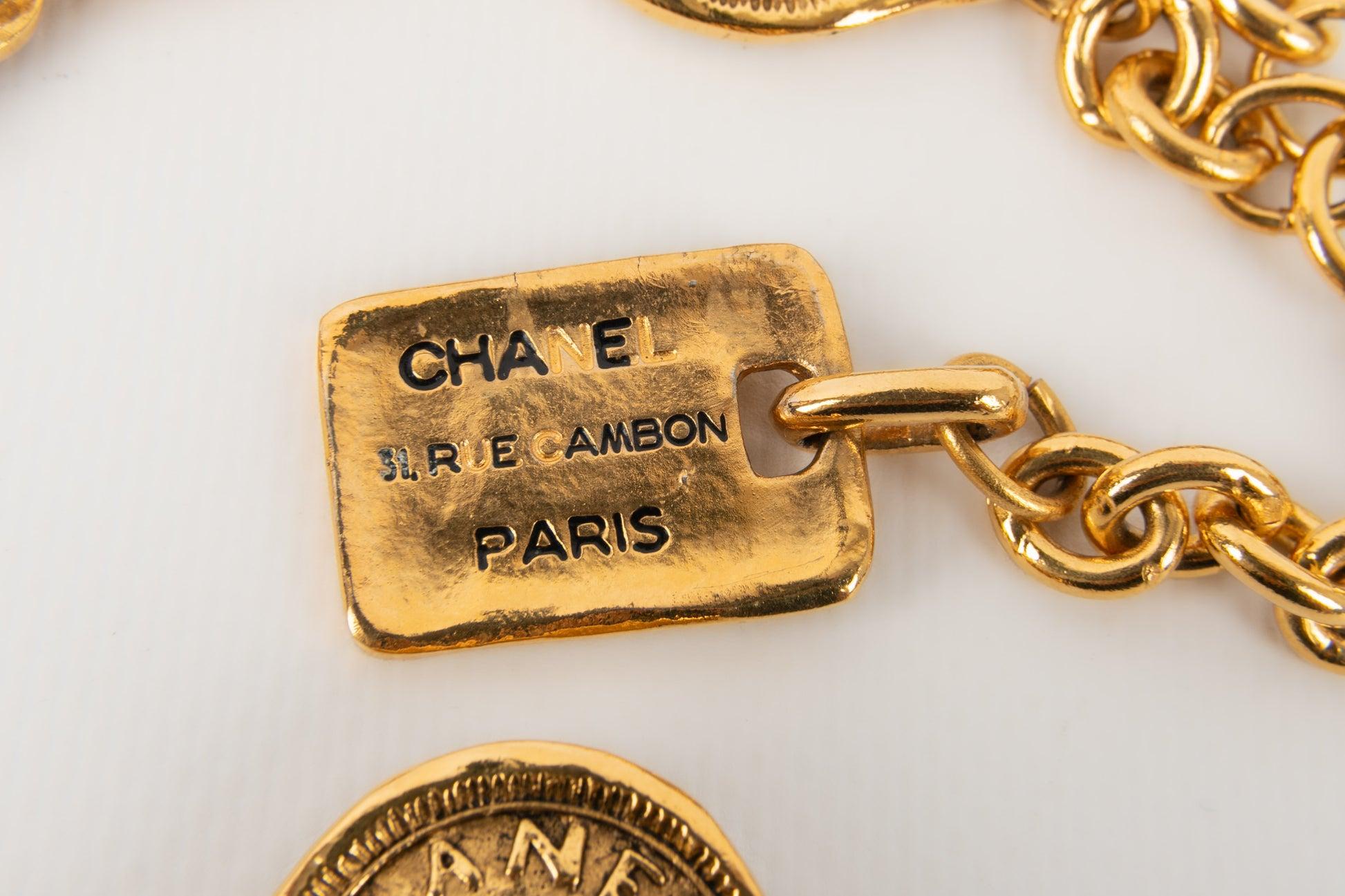 Chanel Short Necklace in Golden Metal with 