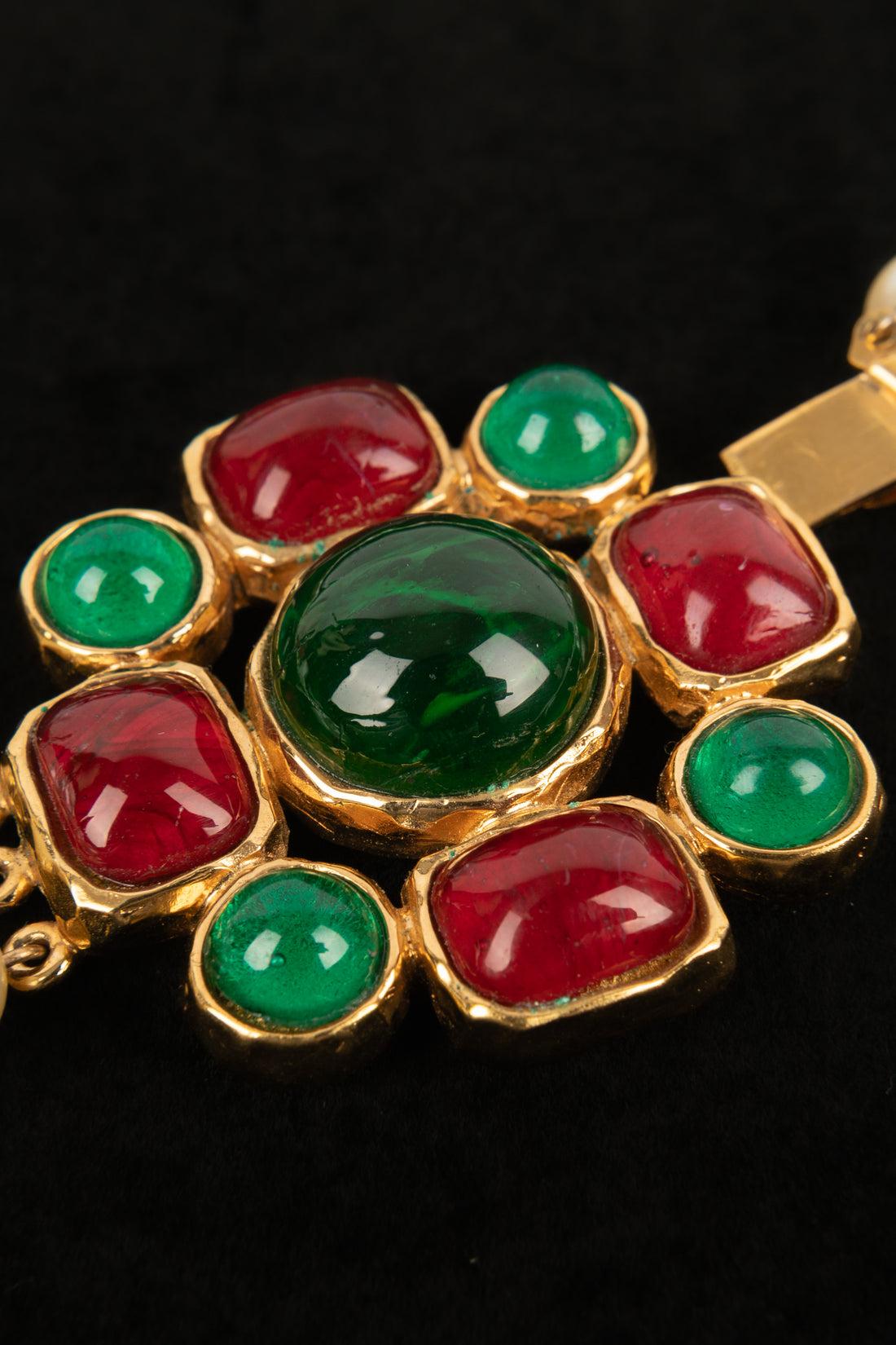 Chanel Short Necklace of Costume Pearls & Glass Paste For Sale 2