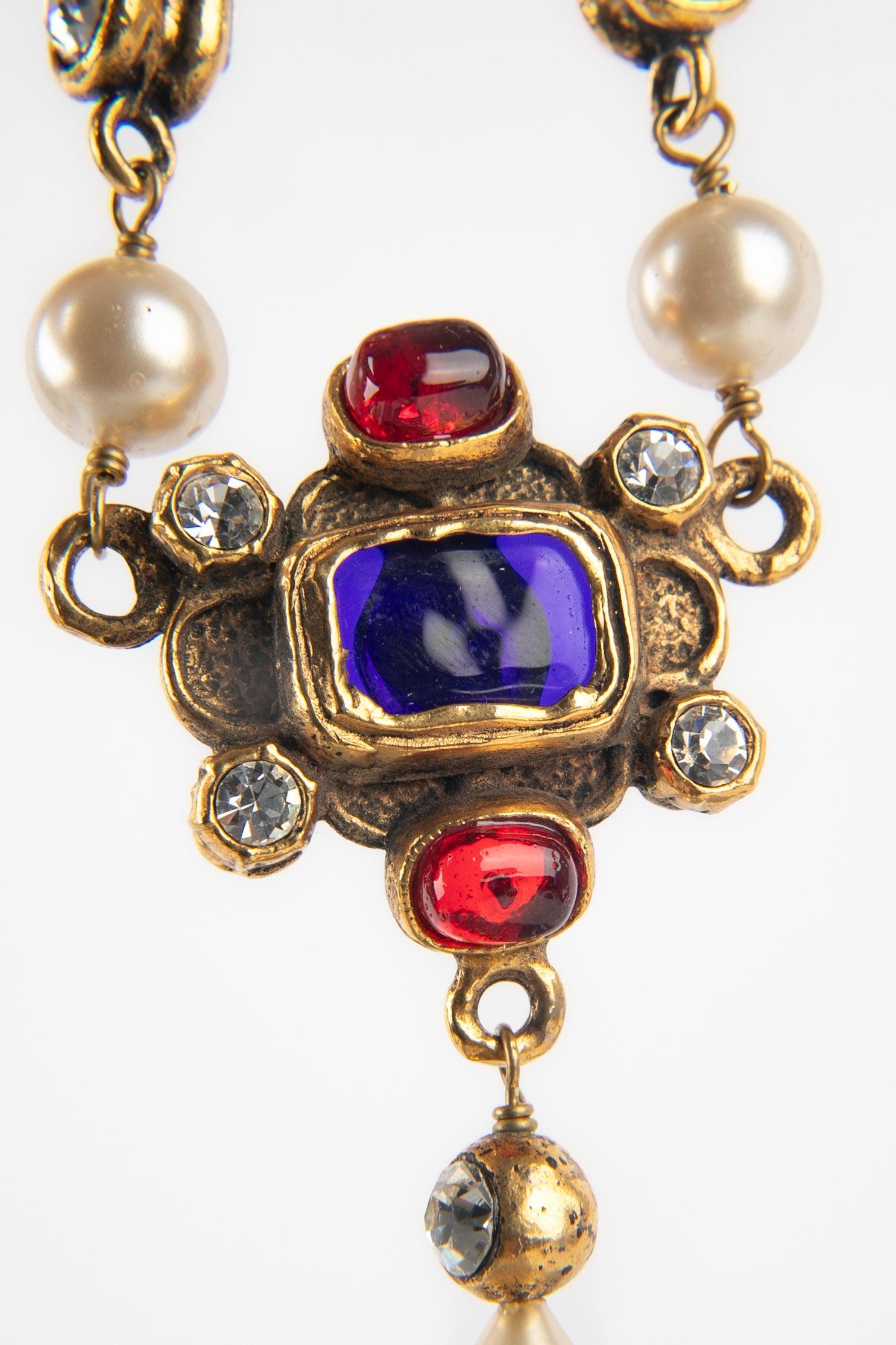 Chanel Short Necklace with Fancy Mother-of-Pearl Beads 1