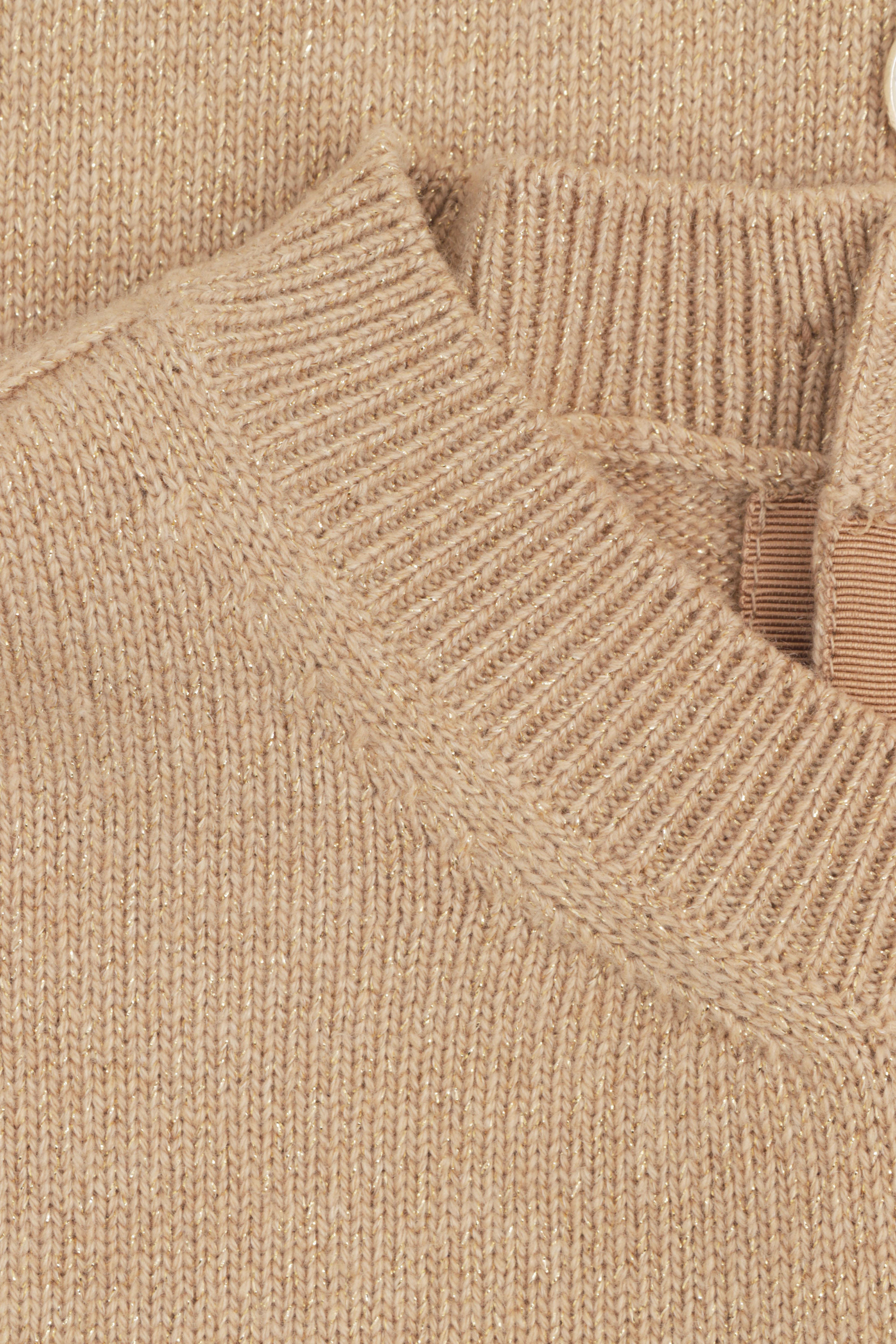 Chanel Short Sleeve Sweater with Back Button Closure in Beige Gold Knit Cashmere en vente 5