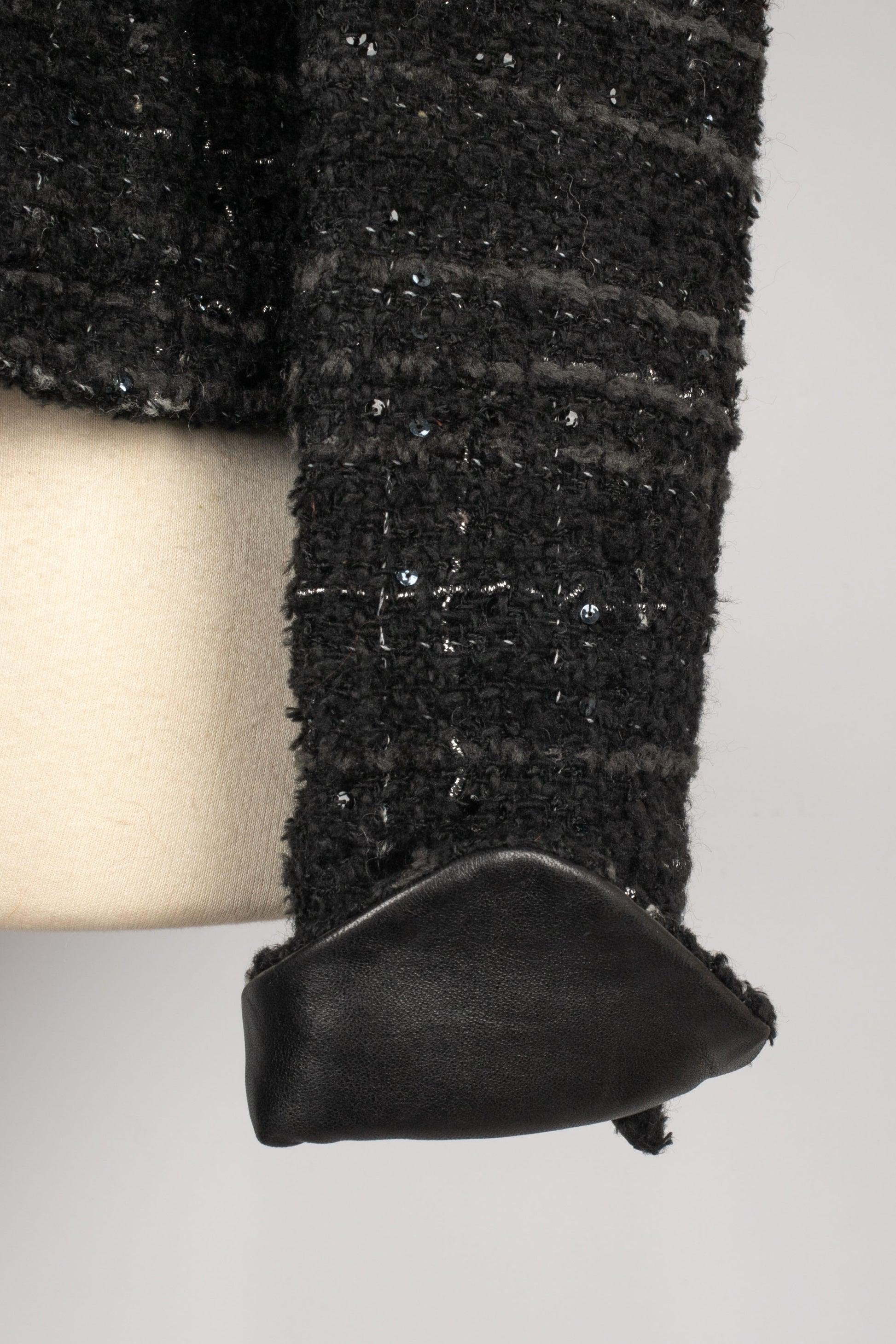 Women's Chanel Short Tweed Jacket, 2002 For Sale