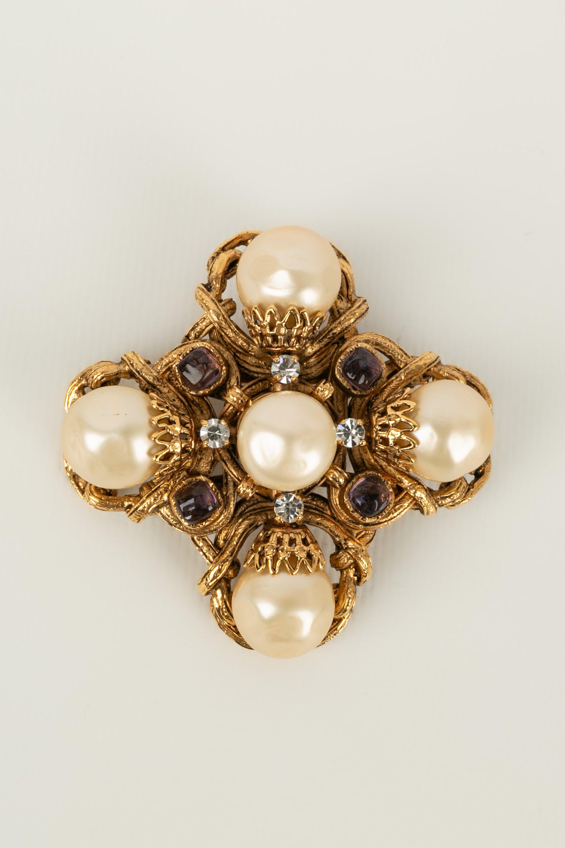 Chanel Kurze zweireihige Halskette mit Perlenketten 1