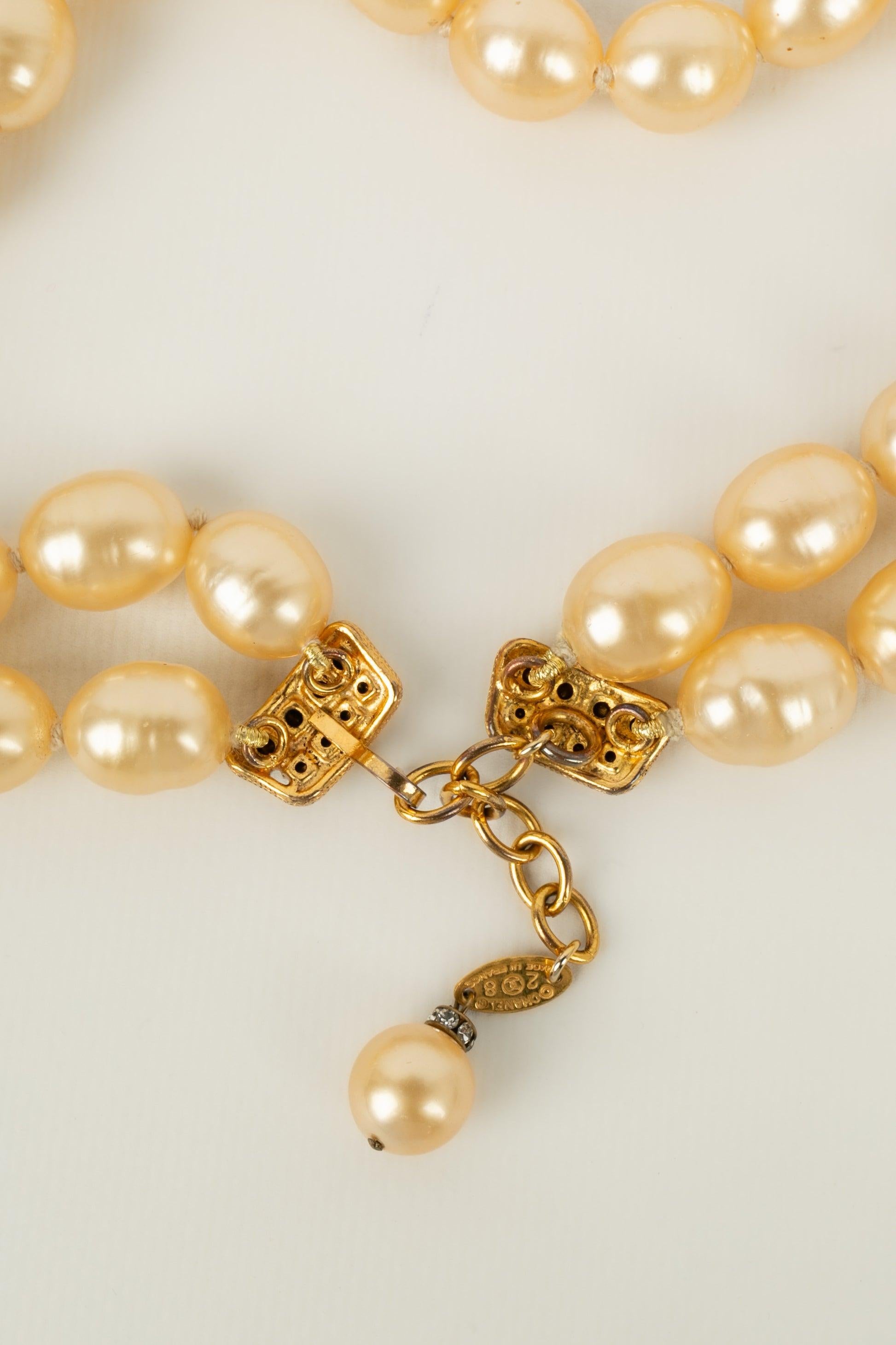 Chanel Kurze zweireihige Halskette mit Perlenketten 4