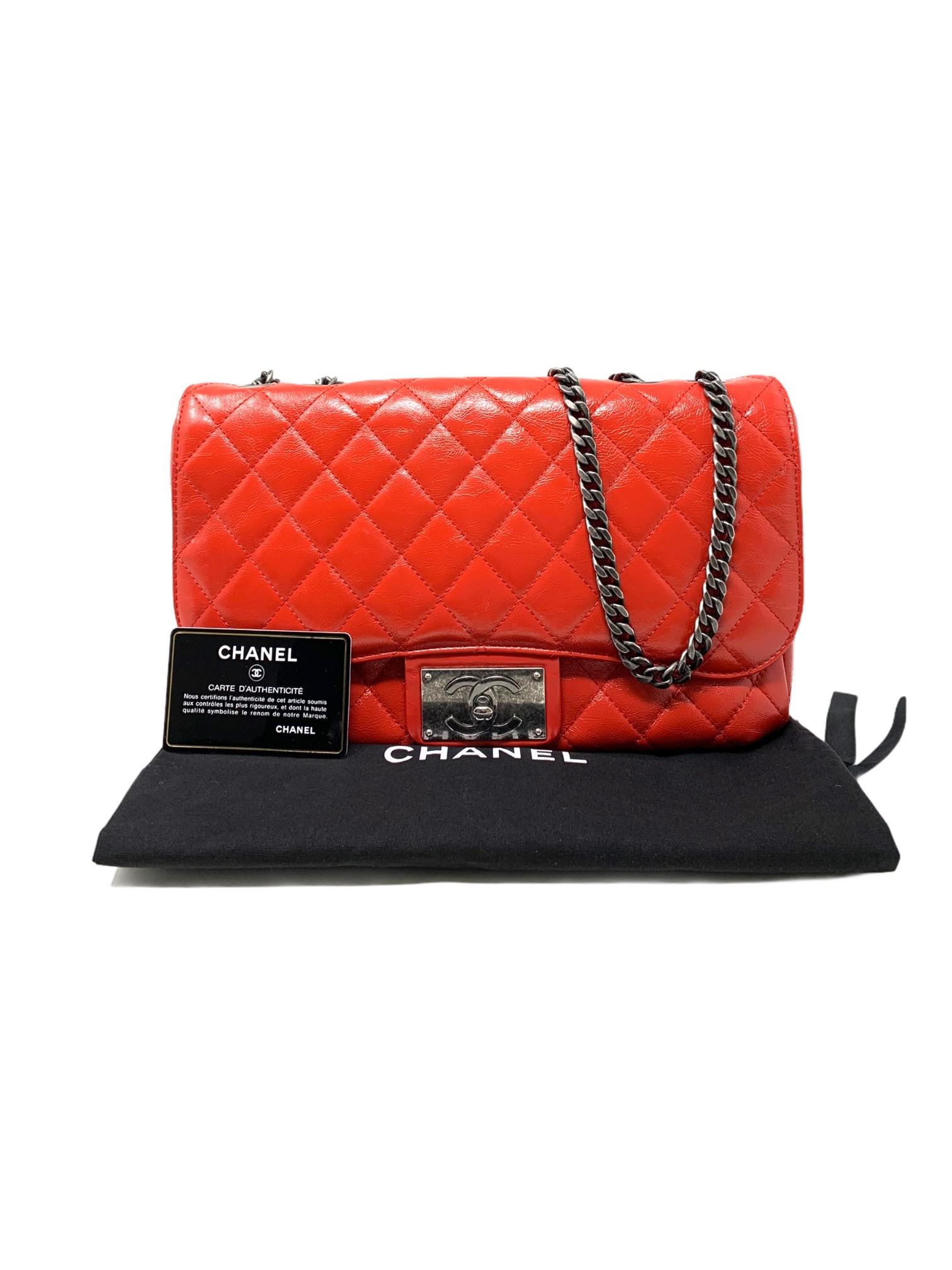 Chanel Shoulder Bag For Sale 3