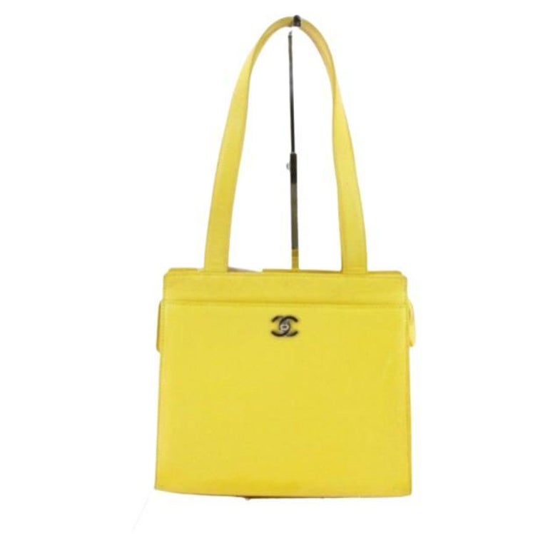 Chanel Handbag For Sale at 1stDibs