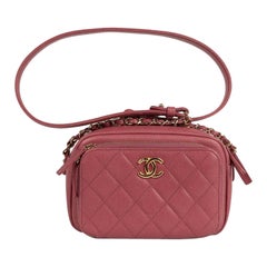 Chanel Shoulder Bag in Pink Grained Leather, 2017