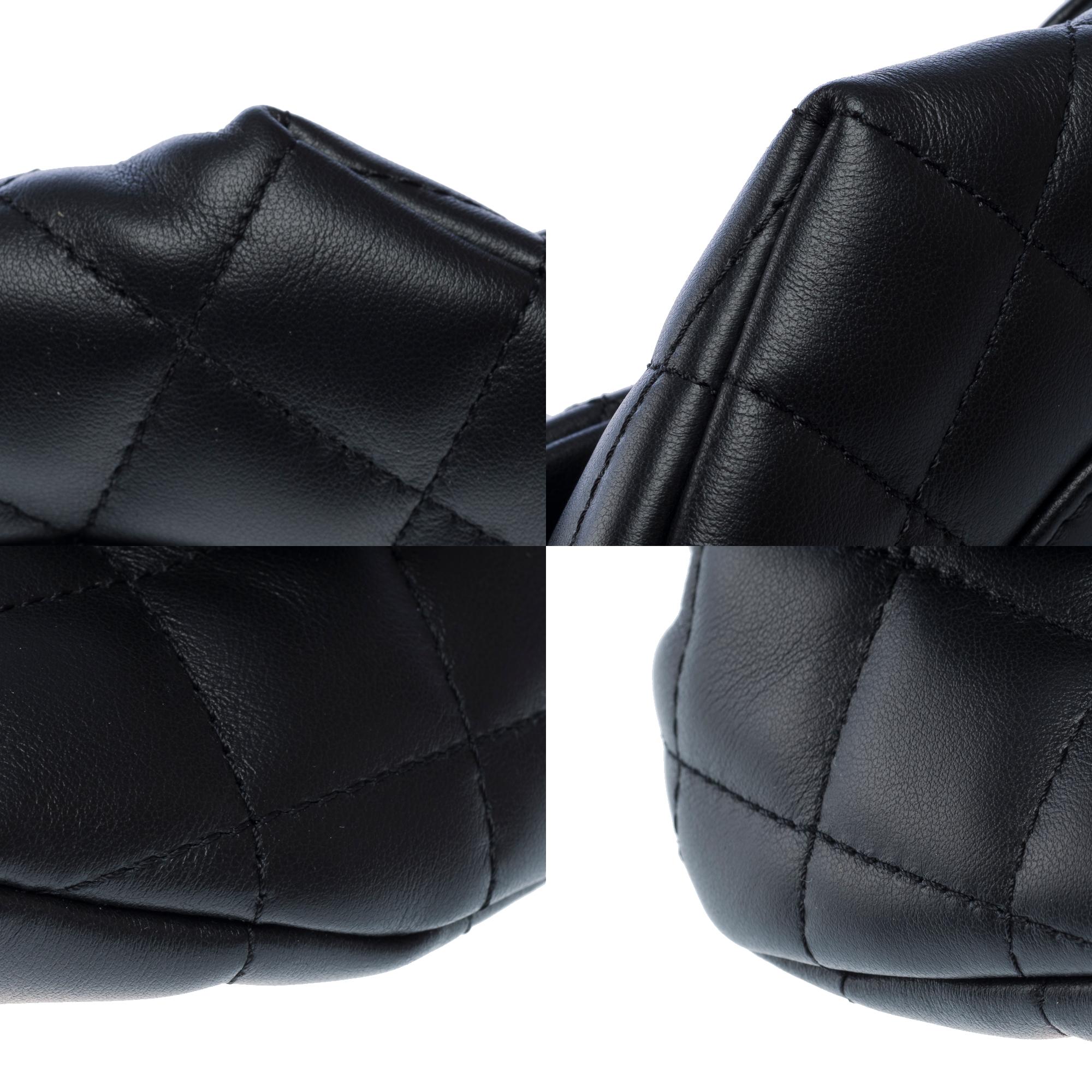 Chanel shoulder/belt bag in black quilted lambskin leather, PHW 5