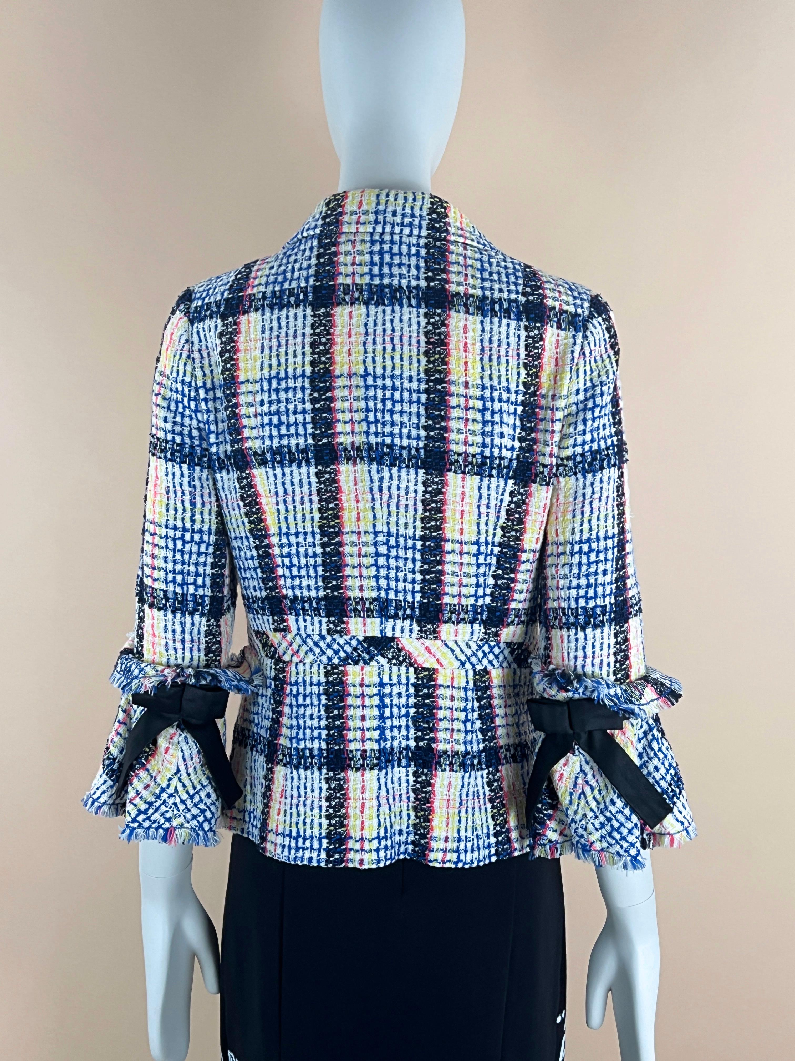 Chanel Signature Bow Detail Tweed Jacket 6