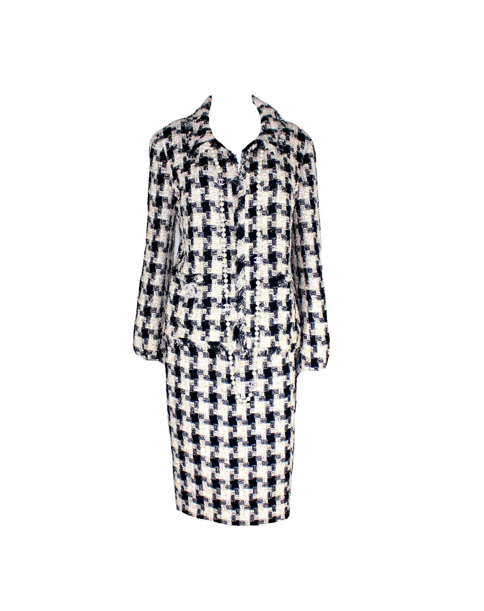 chanel houndstooth suit