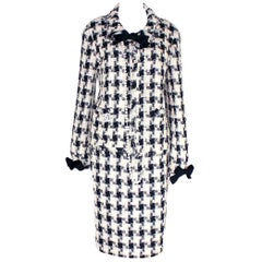 Chanel Signature Lesage Houndstooth Pied de Poule Fantasy Tweed Skirt Suit