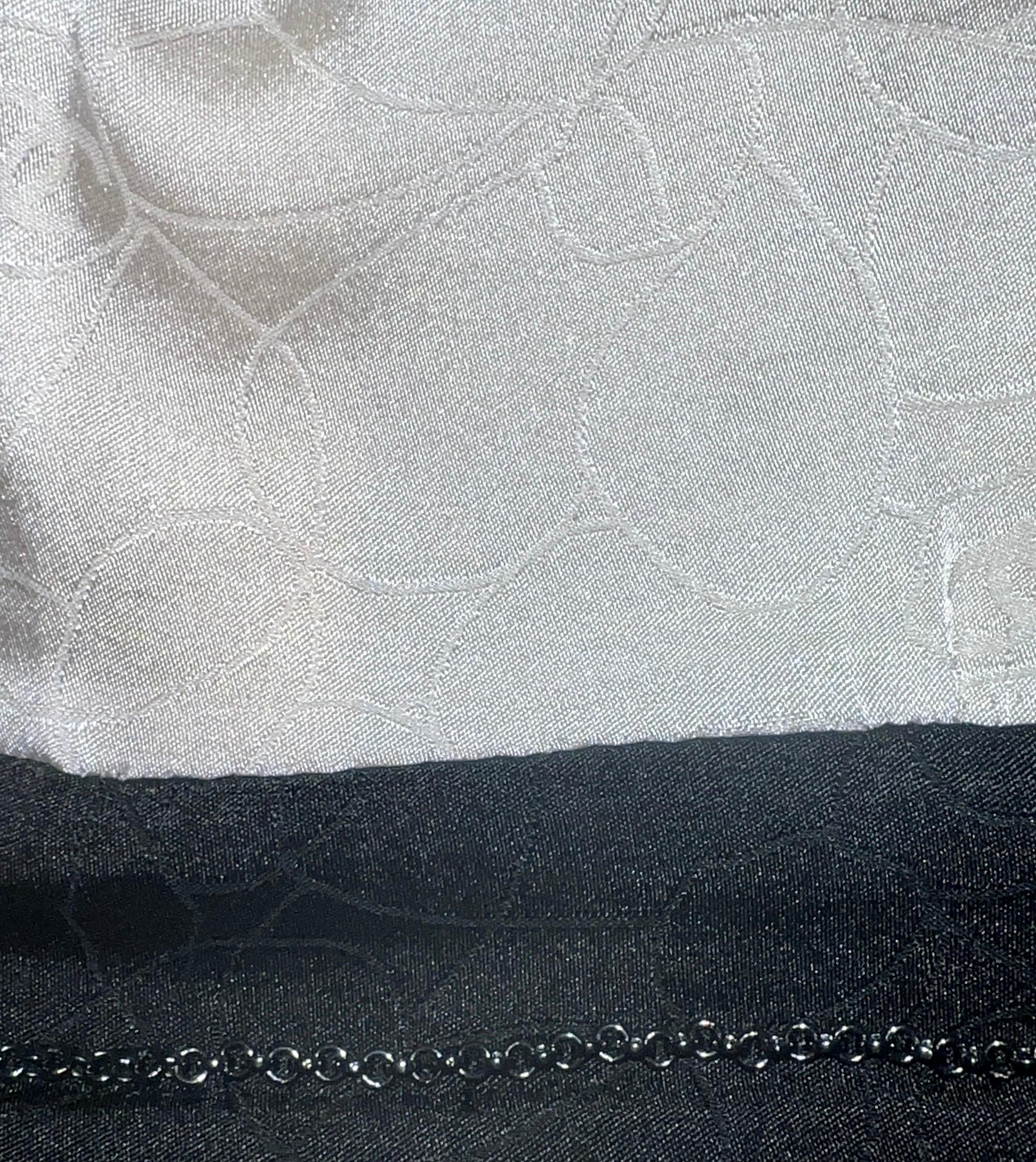 CHANEL Signatur Monochrome Wolle &amp; Tweed Jacke Blazer 38 (Weiß) im Angebot