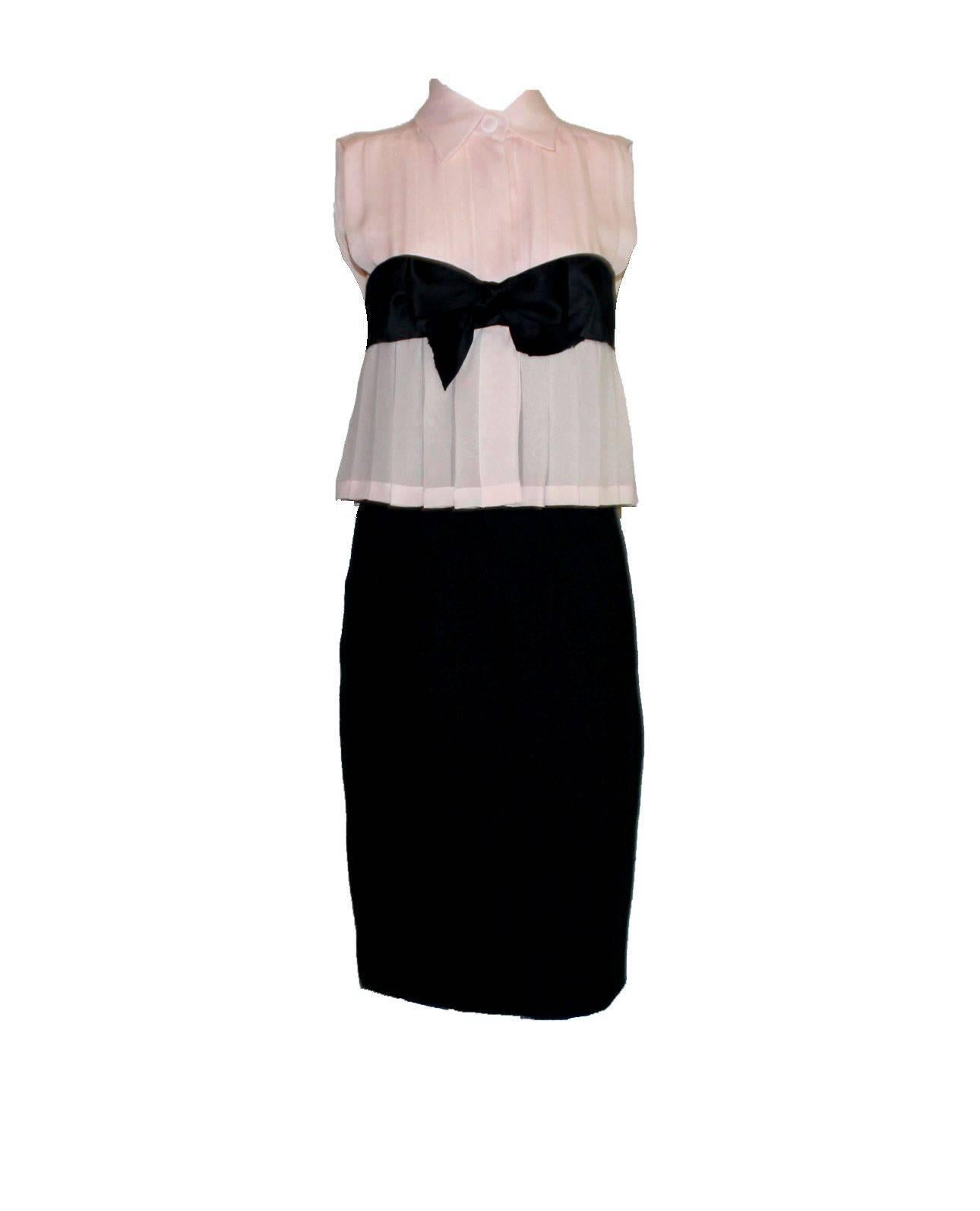 Chanel Signature Soft Pink and Black Pleated Signature Bow Silk and Boucle  Dress For Sale at 1stDibs