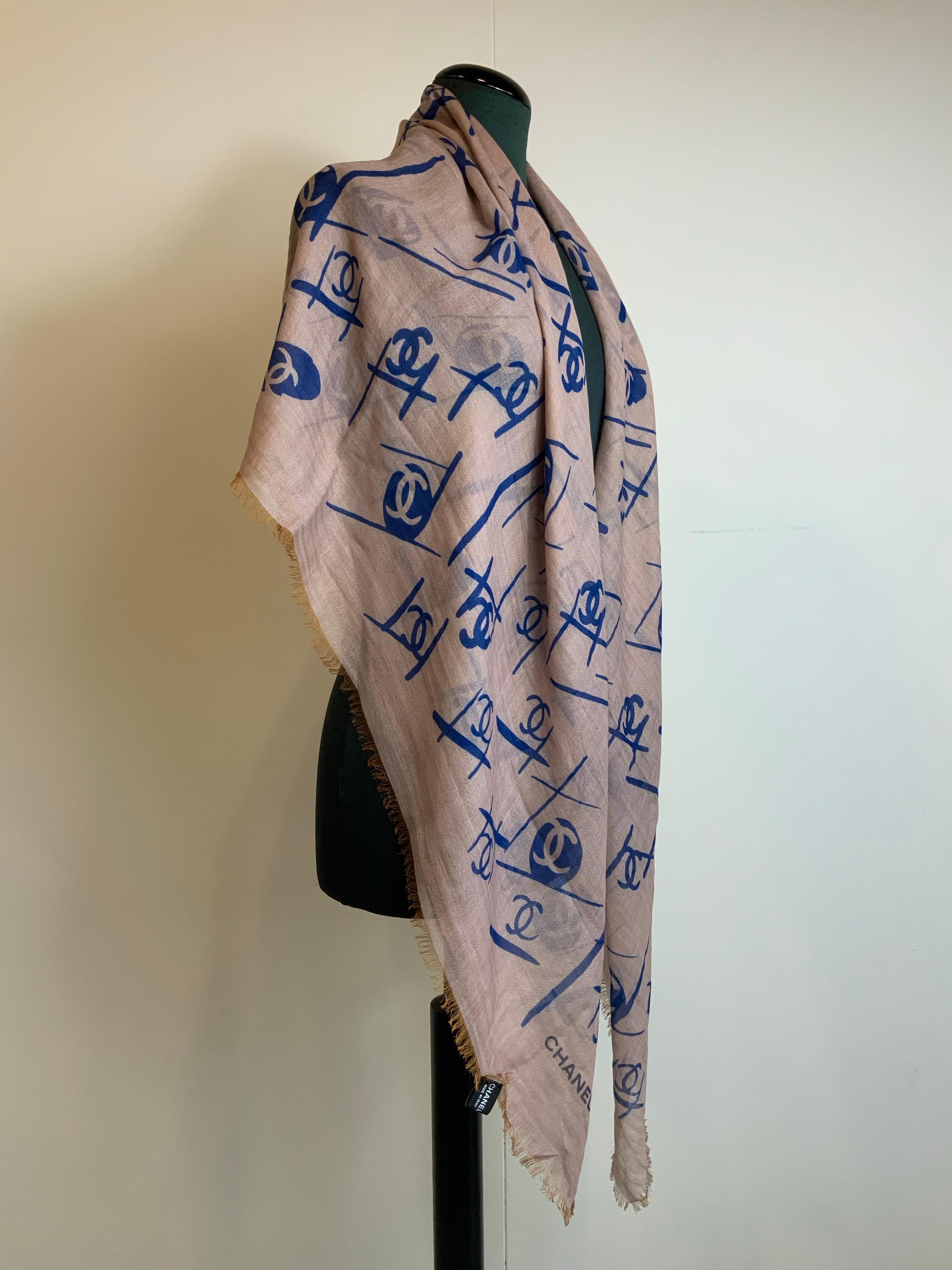 Brown Chanel silk and cashmere pink Stole