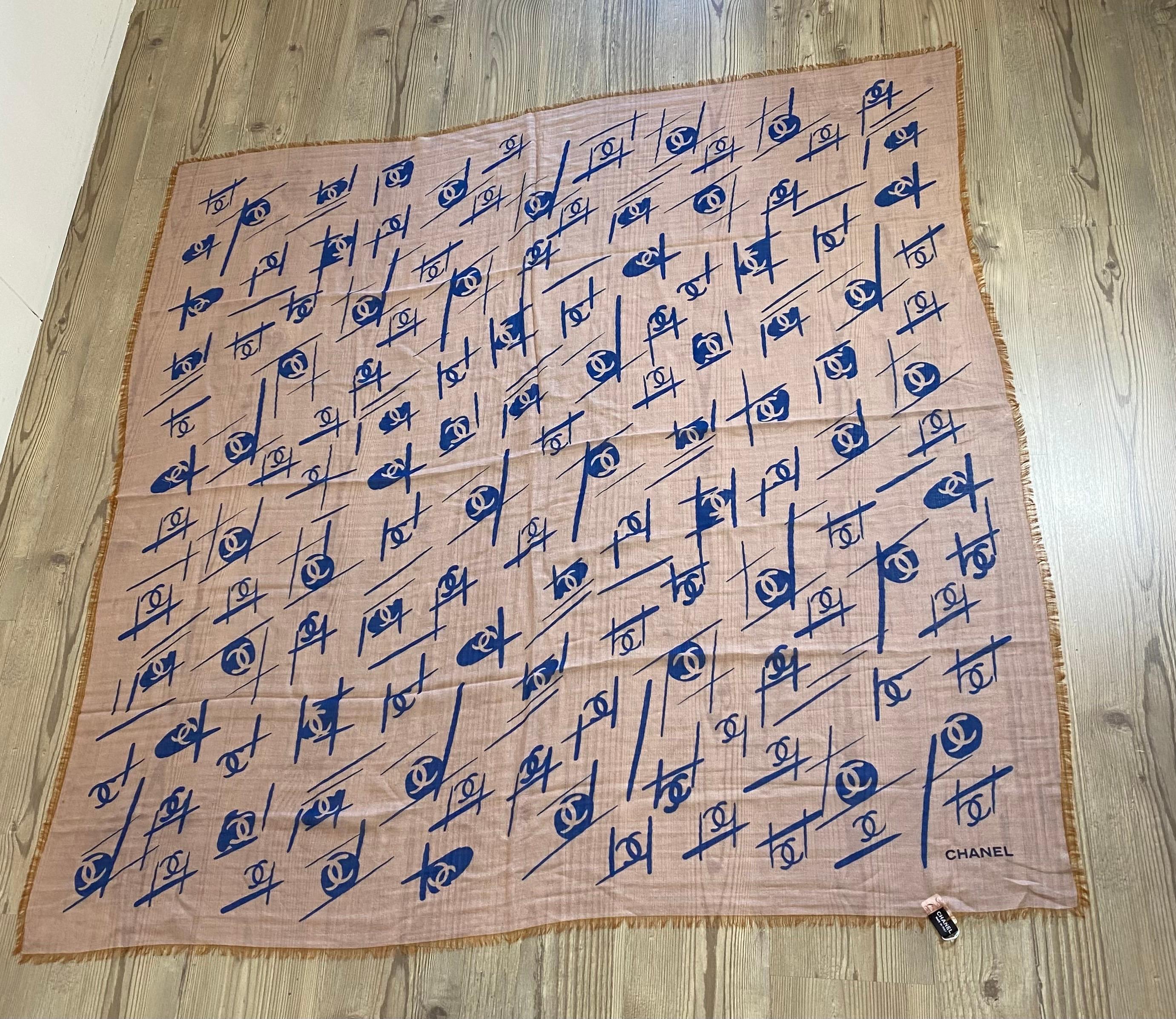 Chanel silk and cashmere pink Stole 2