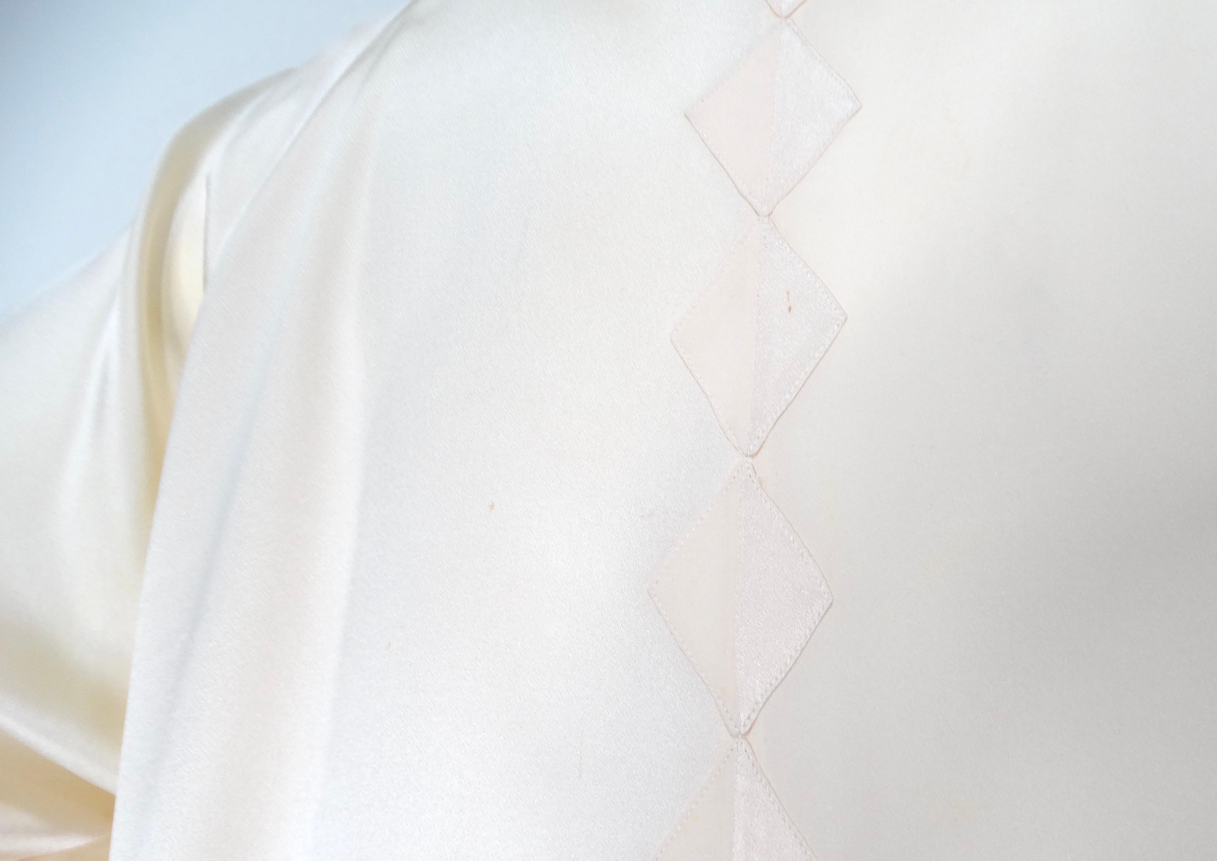Chanel - Chemisier boutonné en soie rose layette à motifs géométriques circa 1980 en vente 4