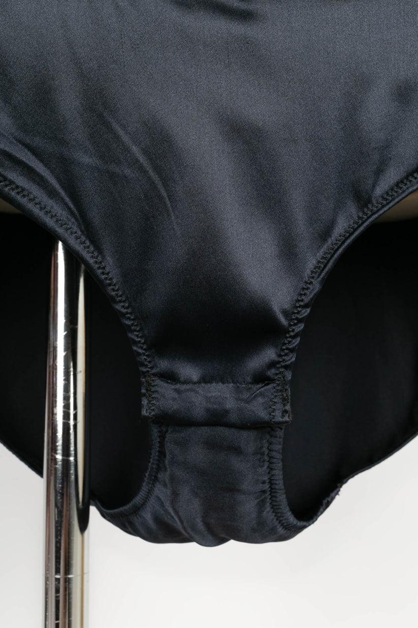 Haut de corps Chanel brodé de sequins, 2007 en vente 2