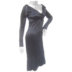 Robe de cocktail Chanel en charmeuse de soie bordée de rubans (années 1990)
