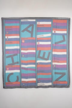 Foulard di seta Chanel