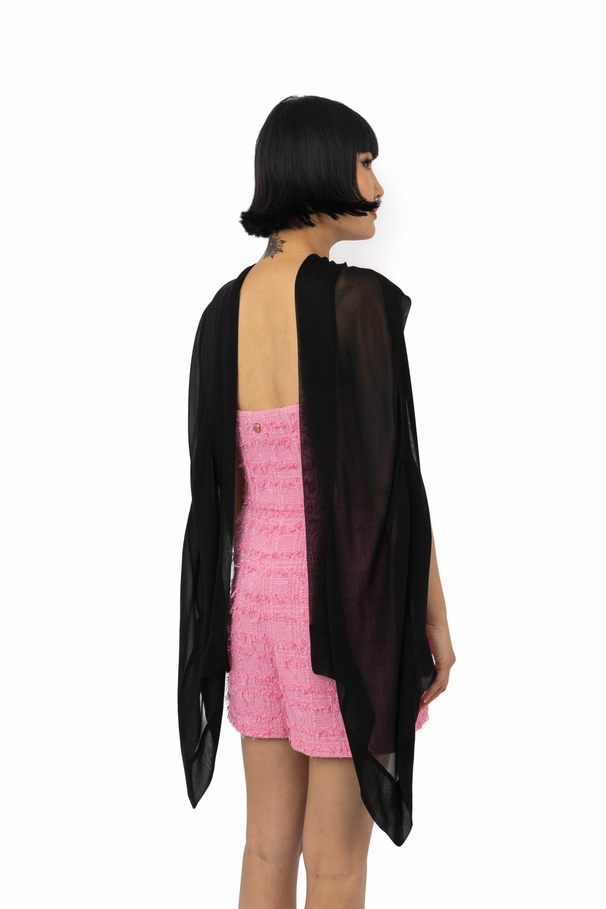 Chanel silk foulard Negro en venta